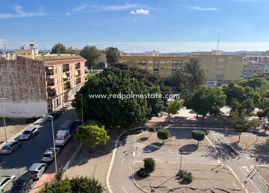 Reventa - Apartmentos -
Almoradí