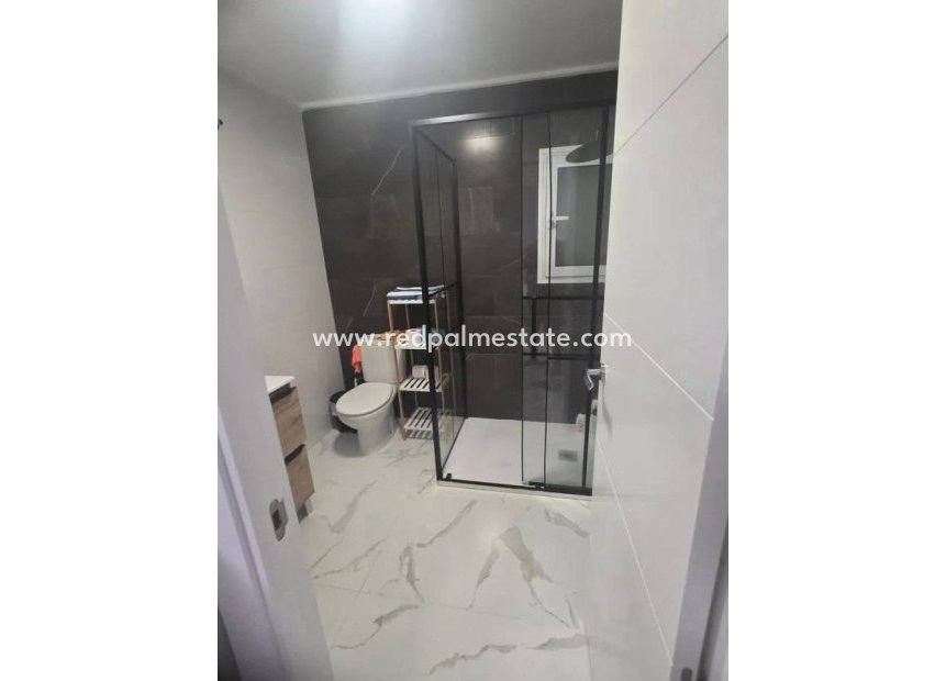 Reventa - Apartmentos -
Almoradí