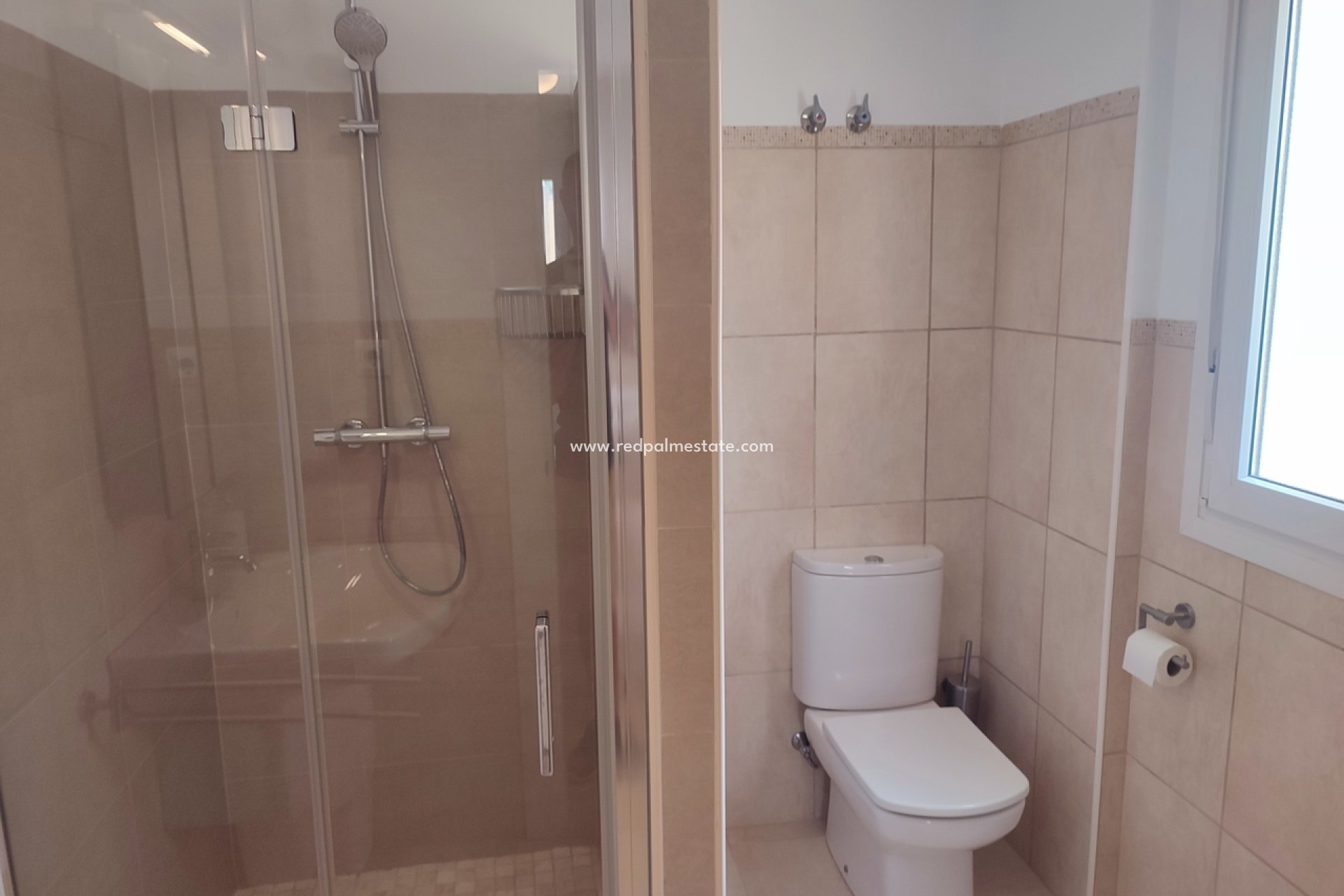 Reventa - Apartmentos -
Altaona Golf resort - Inland