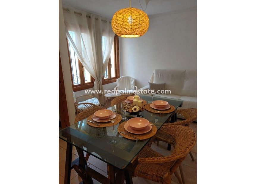 Reventa - Apartmentos -
Altea - 1a linea