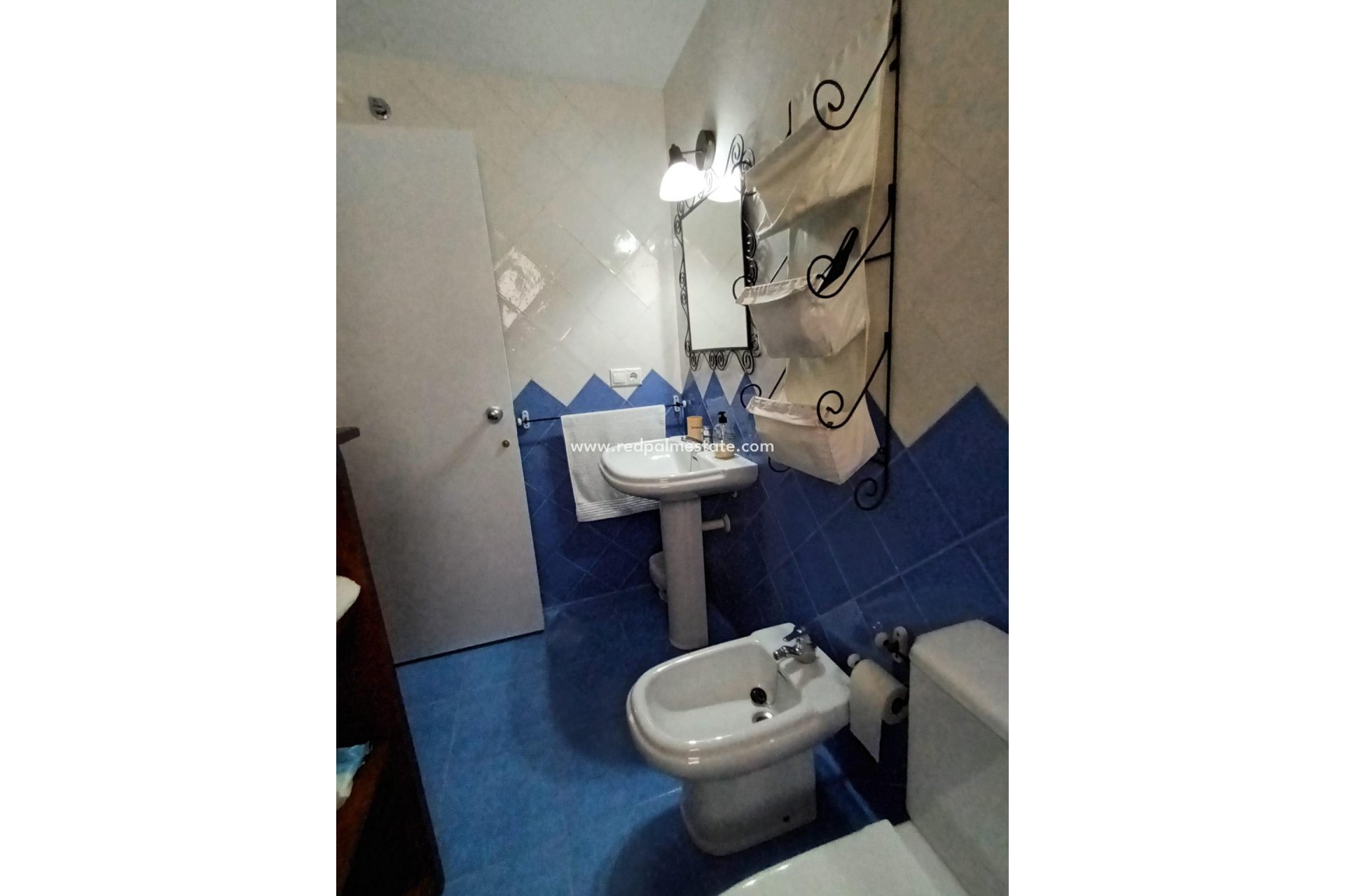 Reventa - Apartmentos -
Altea - 1a linea