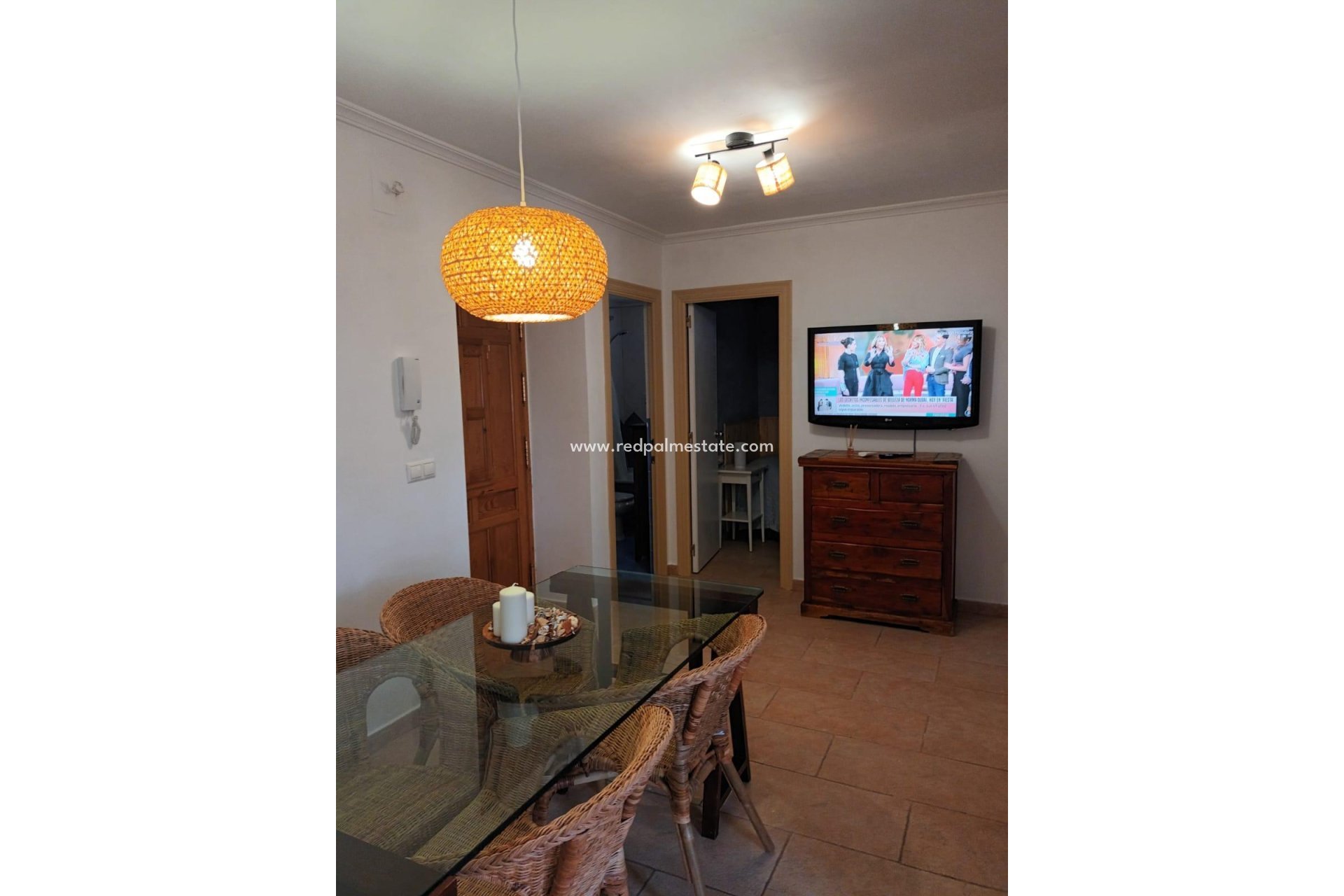 Reventa - Apartmentos -
Altea - 1a linea