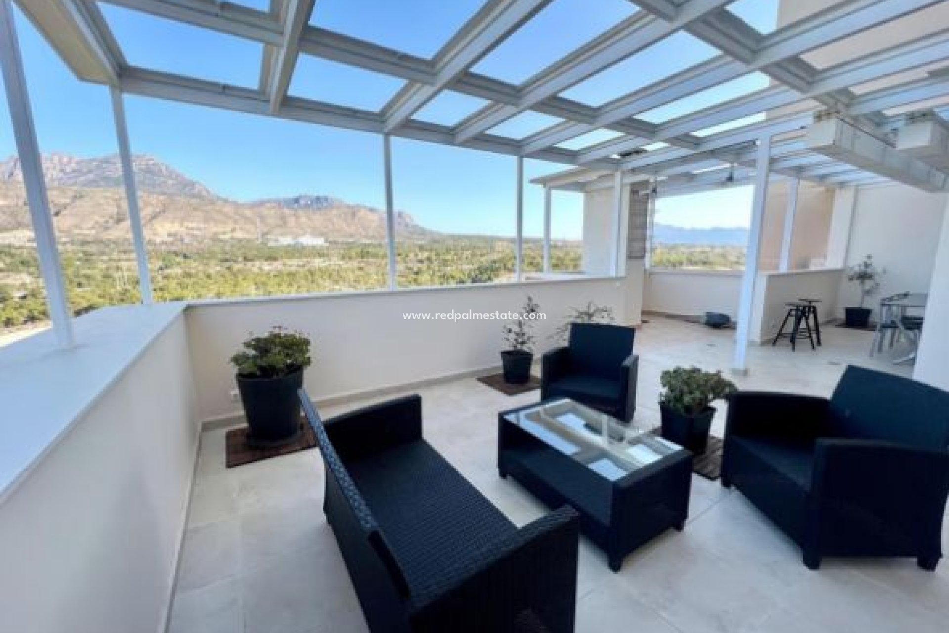 Reventa - Apartmentos -
Benidorm - Costa Blanca