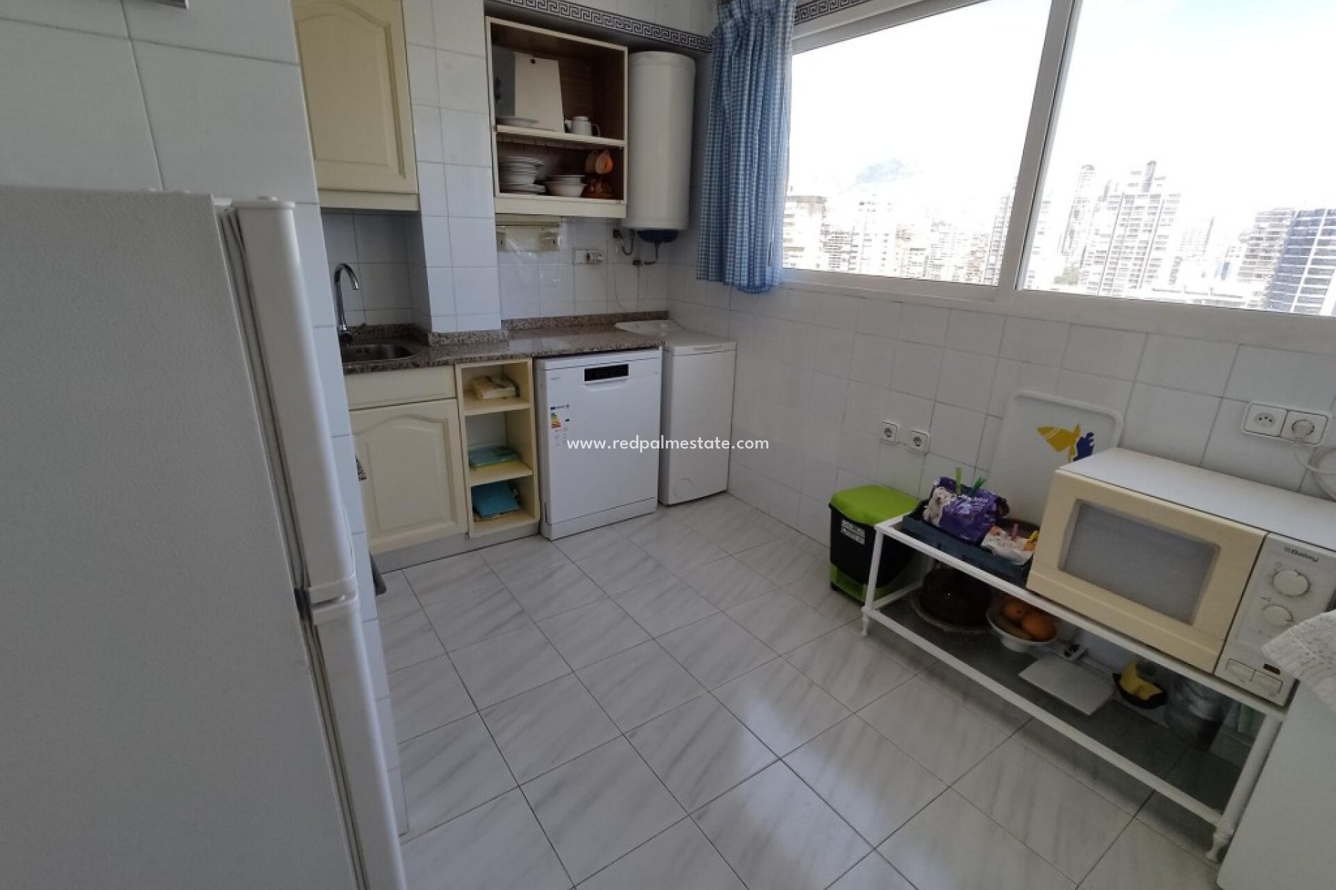 Reventa - Apartmentos -
Benidorm - Costa Blanca