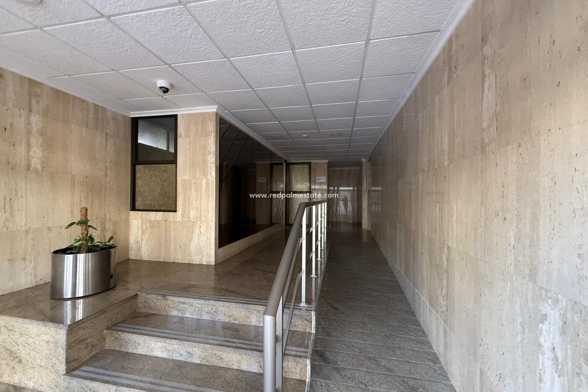 Reventa - Apartmentos -
Benidorm - Costa Blanca