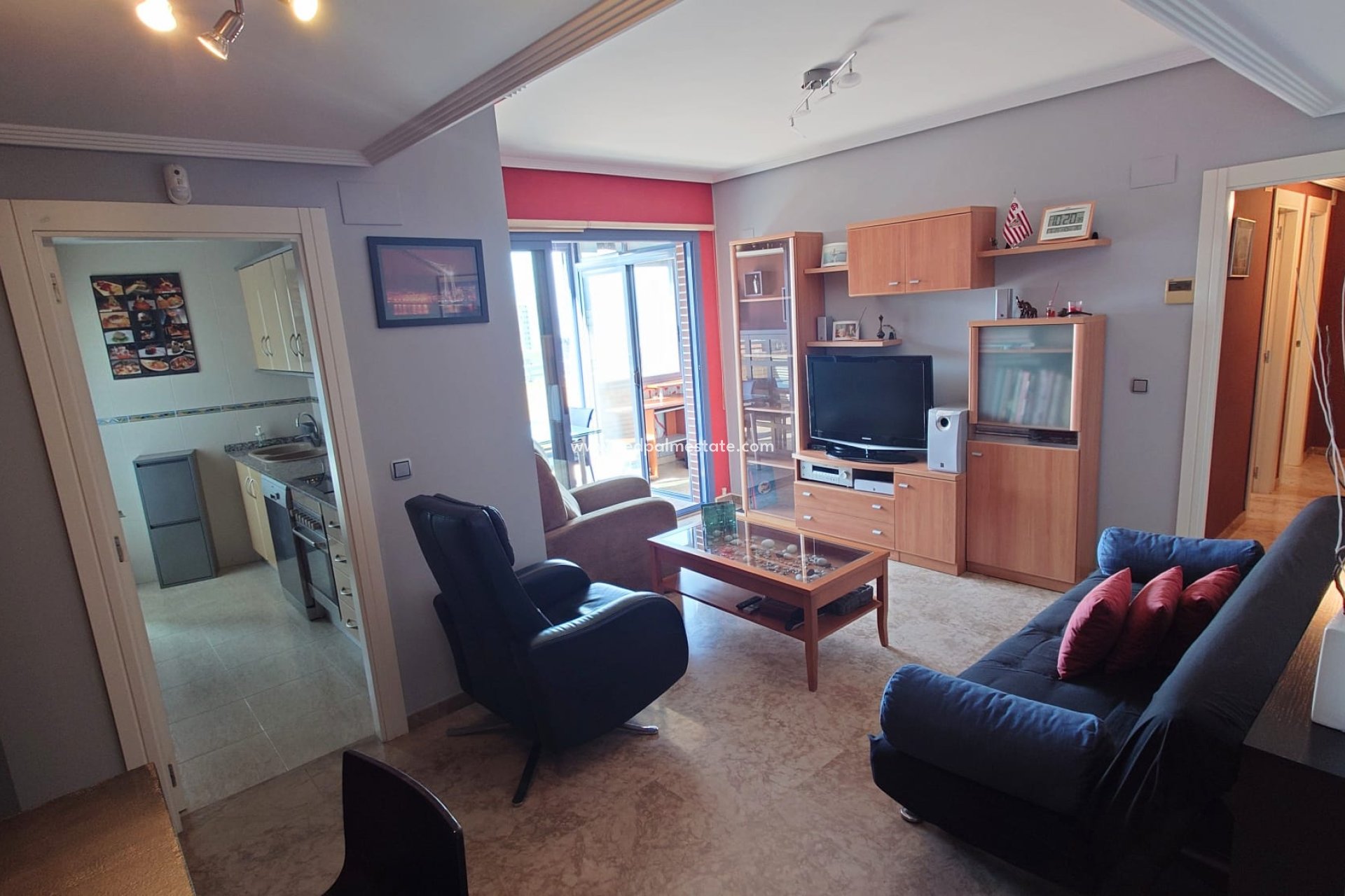 Reventa - Apartmentos -
Benidorm - Costa Blanca