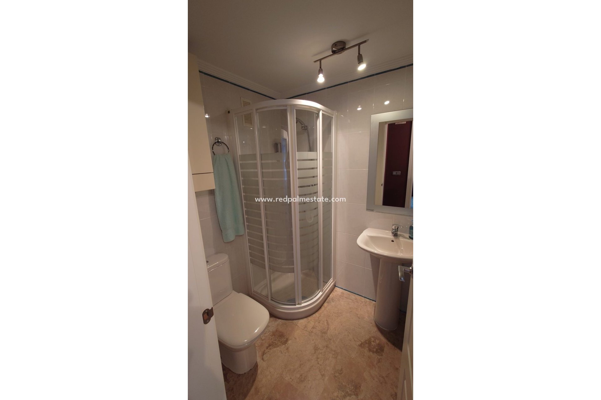 Reventa - Apartmentos -
Benidorm - Costa Blanca