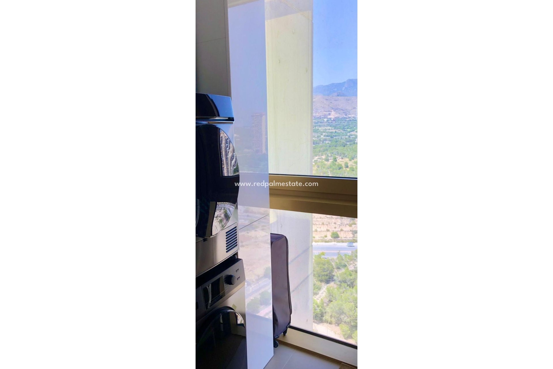 Reventa - Apartmentos -
Benidorm - Costa Blanca