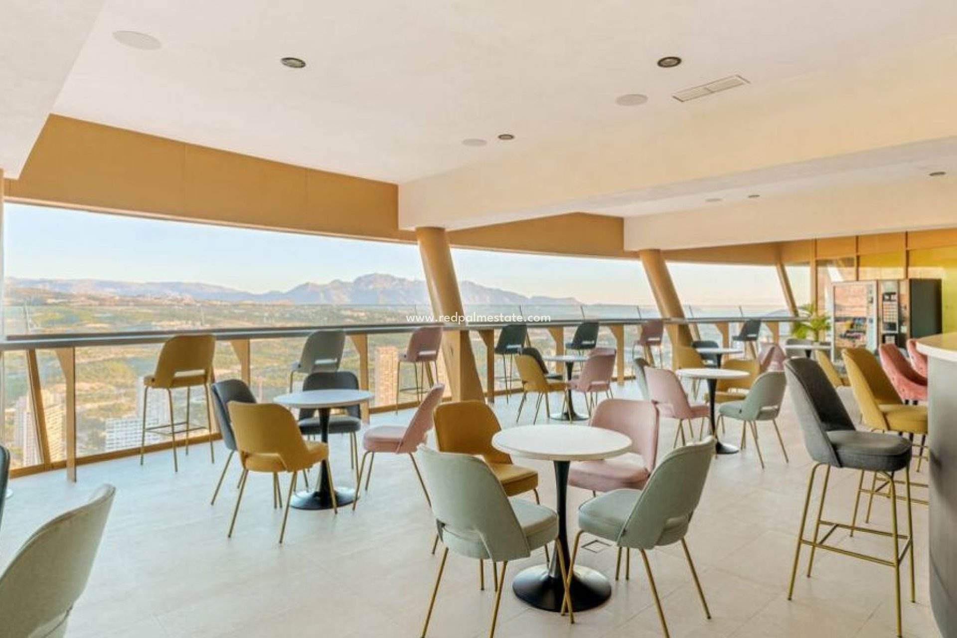 Reventa - Apartmentos -
Benidorm - Costa Blanca