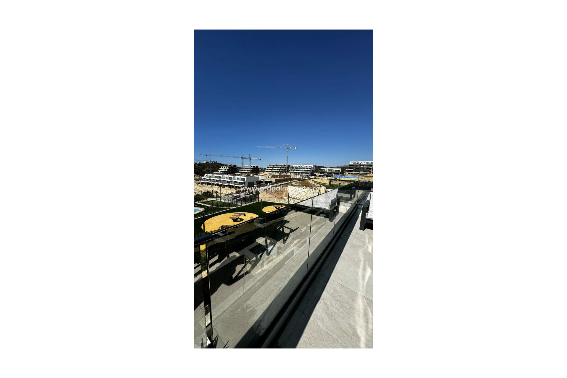 Reventa - Apartmentos -
Benidorm - Costa Blanca