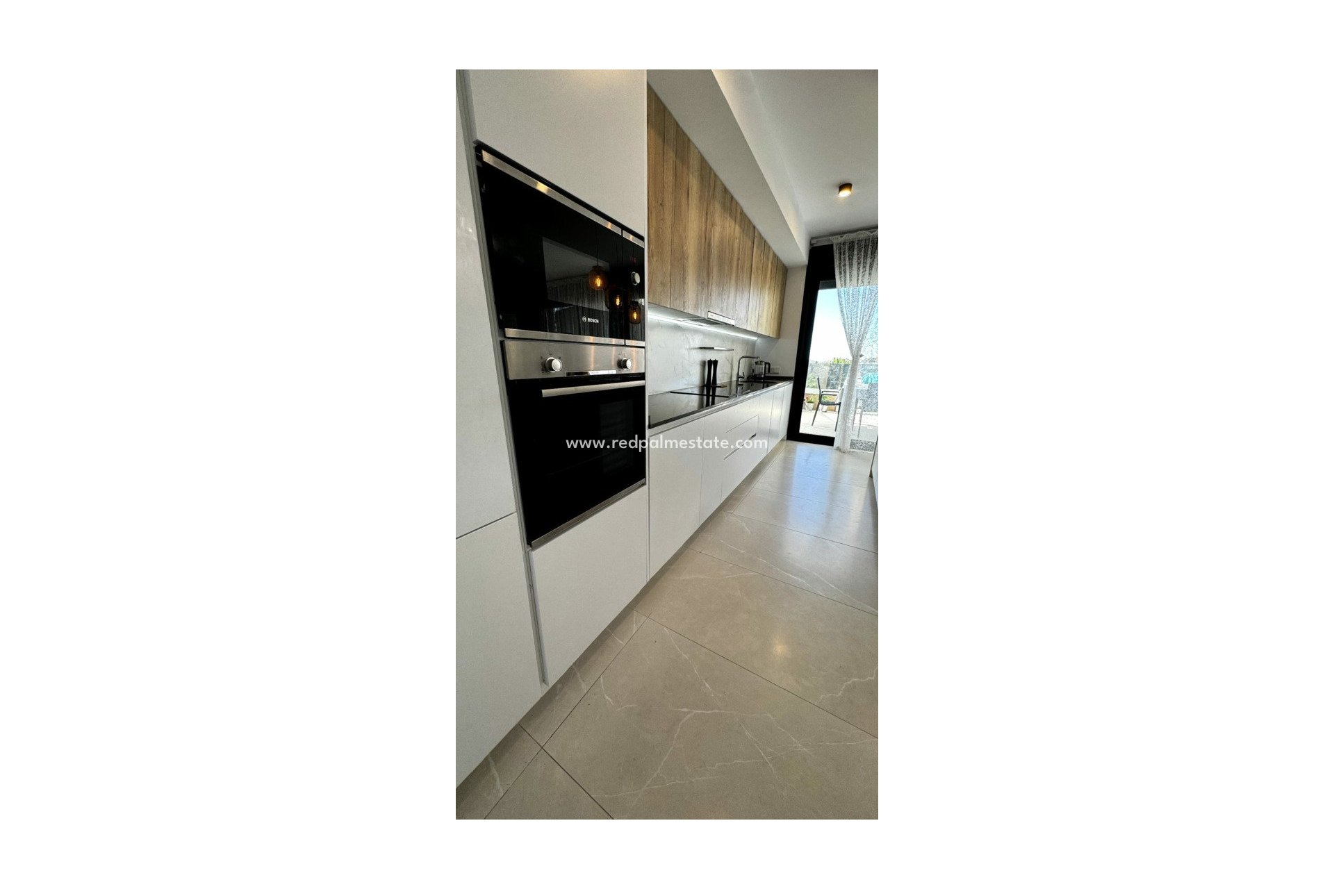 Reventa - Apartmentos -
Benidorm - Costa Blanca