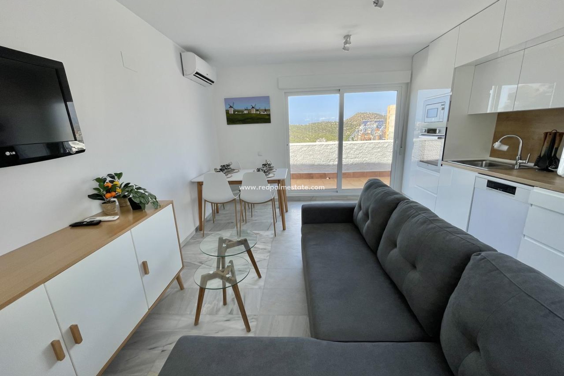 Reventa - Apartmentos -
Benidorm - Costa Blanca
