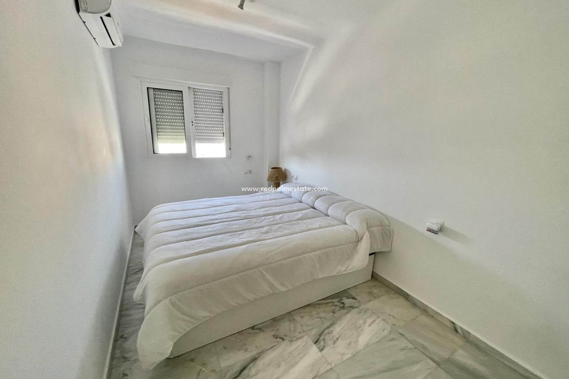 Reventa - Apartmentos -
Benidorm - Costa Blanca