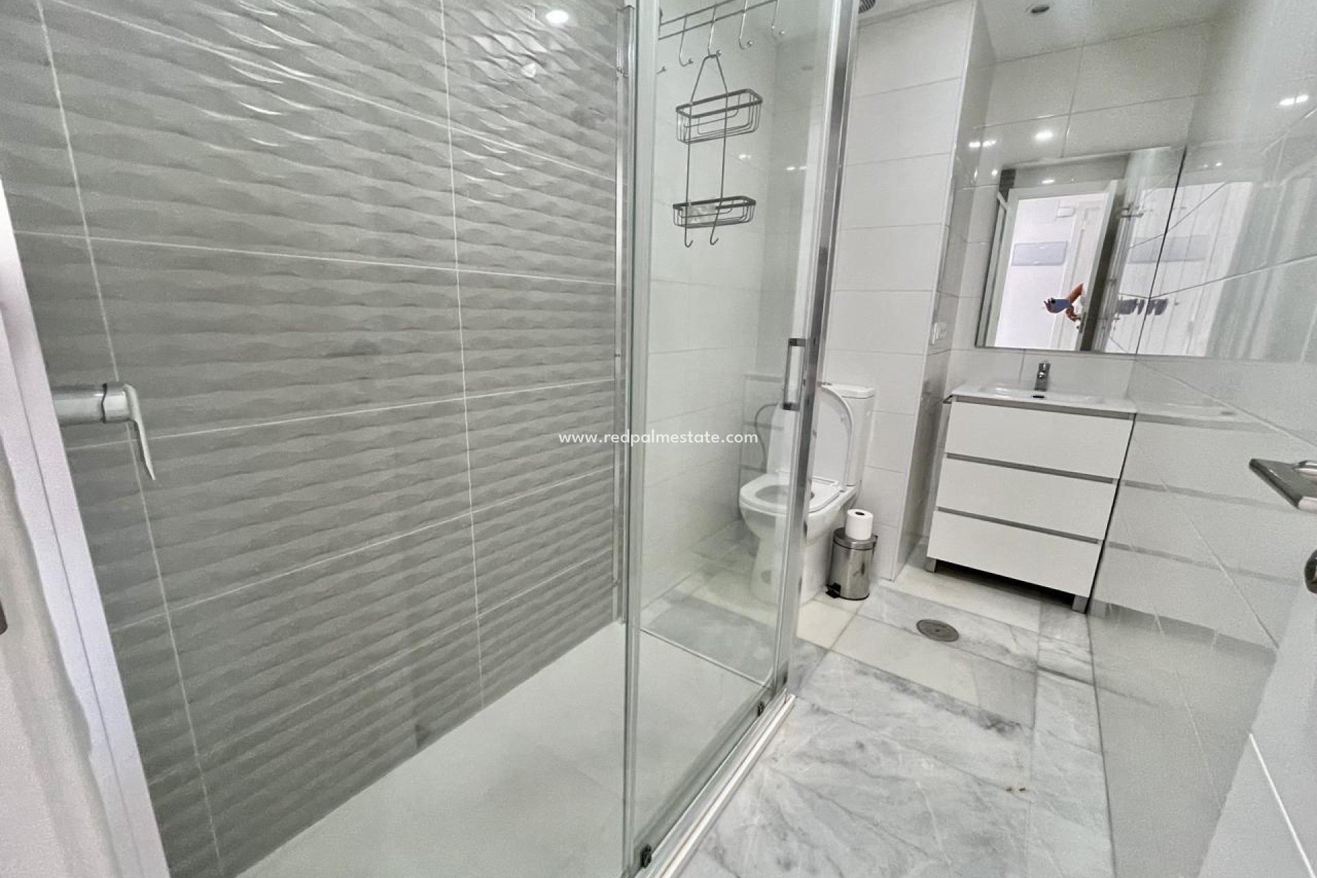 Reventa - Apartmentos -
Benidorm - Costa Blanca