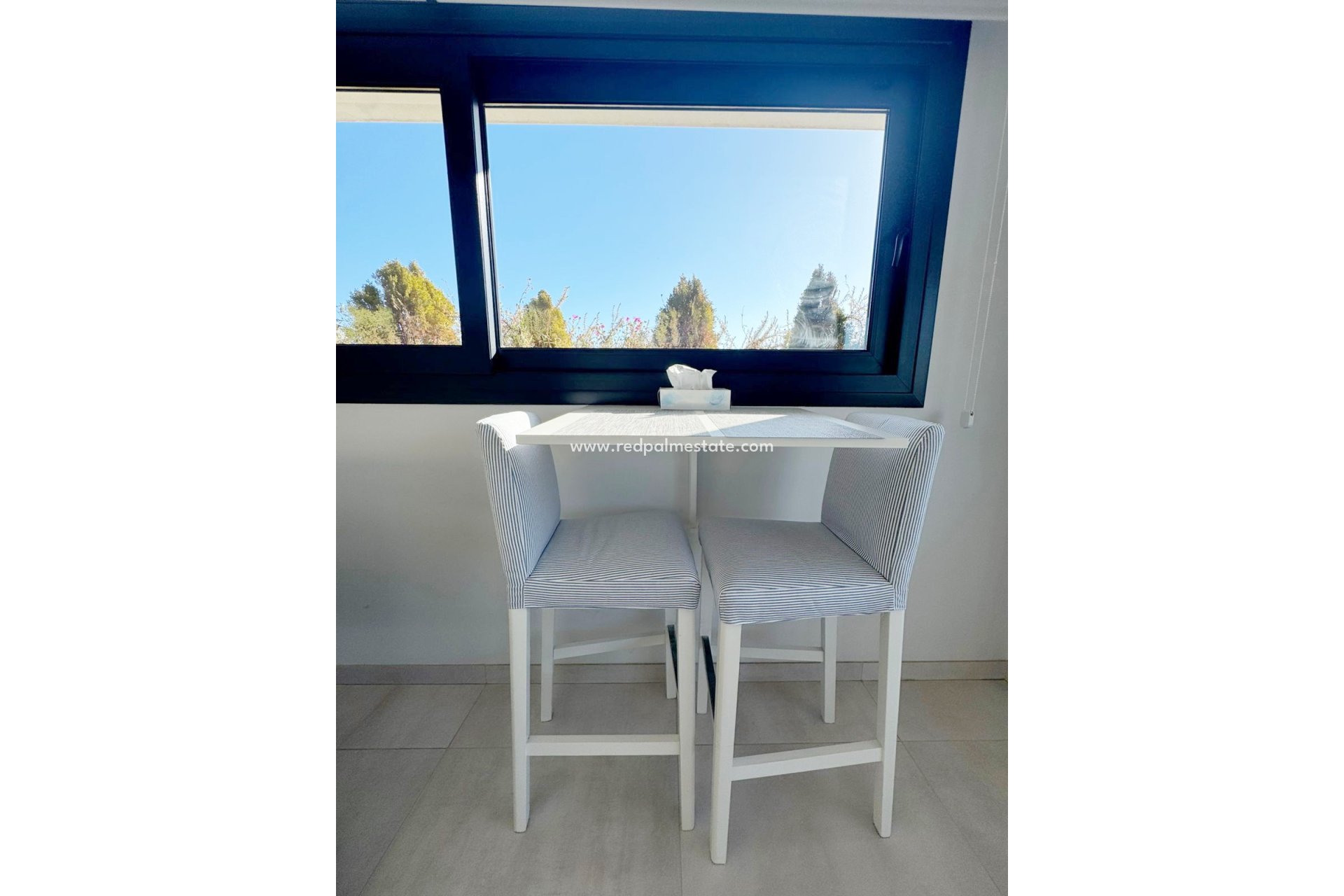 Reventa - Apartmentos -
Benidorm