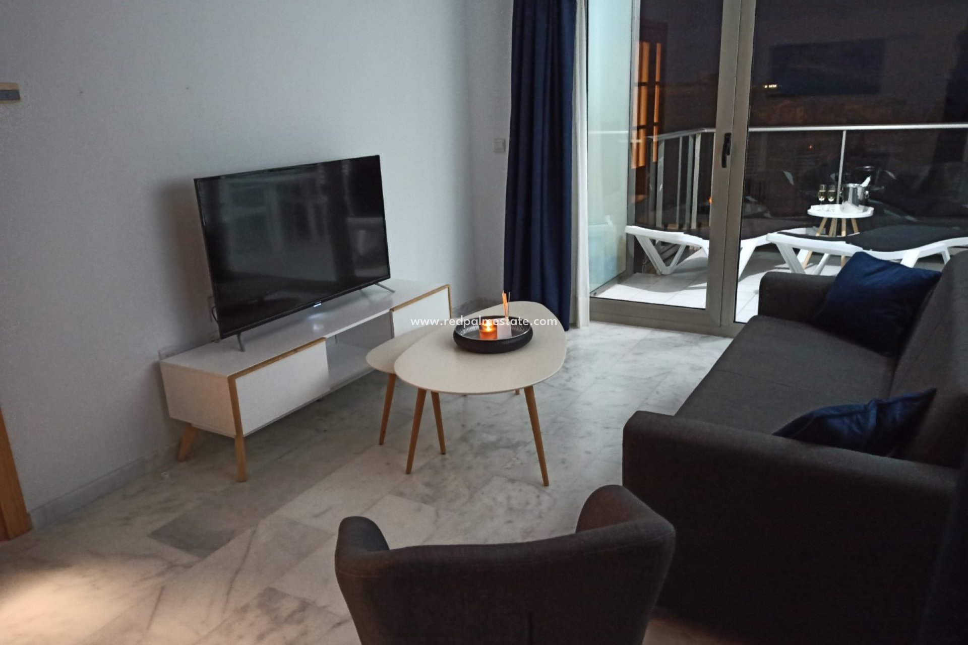 Reventa - Apartmentos -
Benidorm