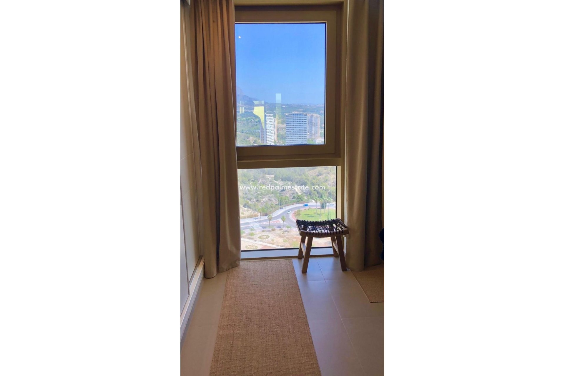 Reventa - Apartmentos -
Benidorm