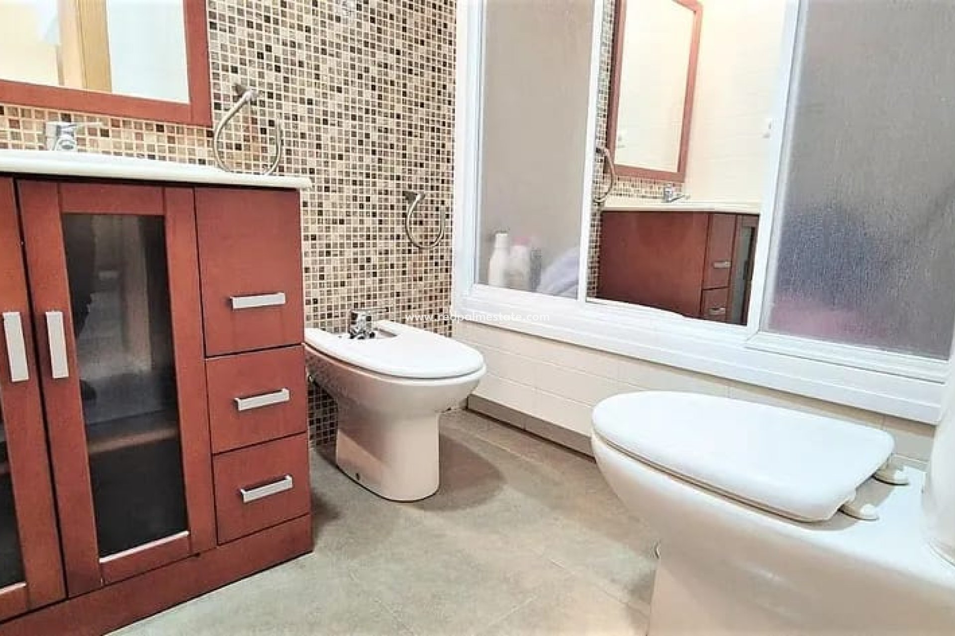 Reventa - Apartmentos -
Benidorm