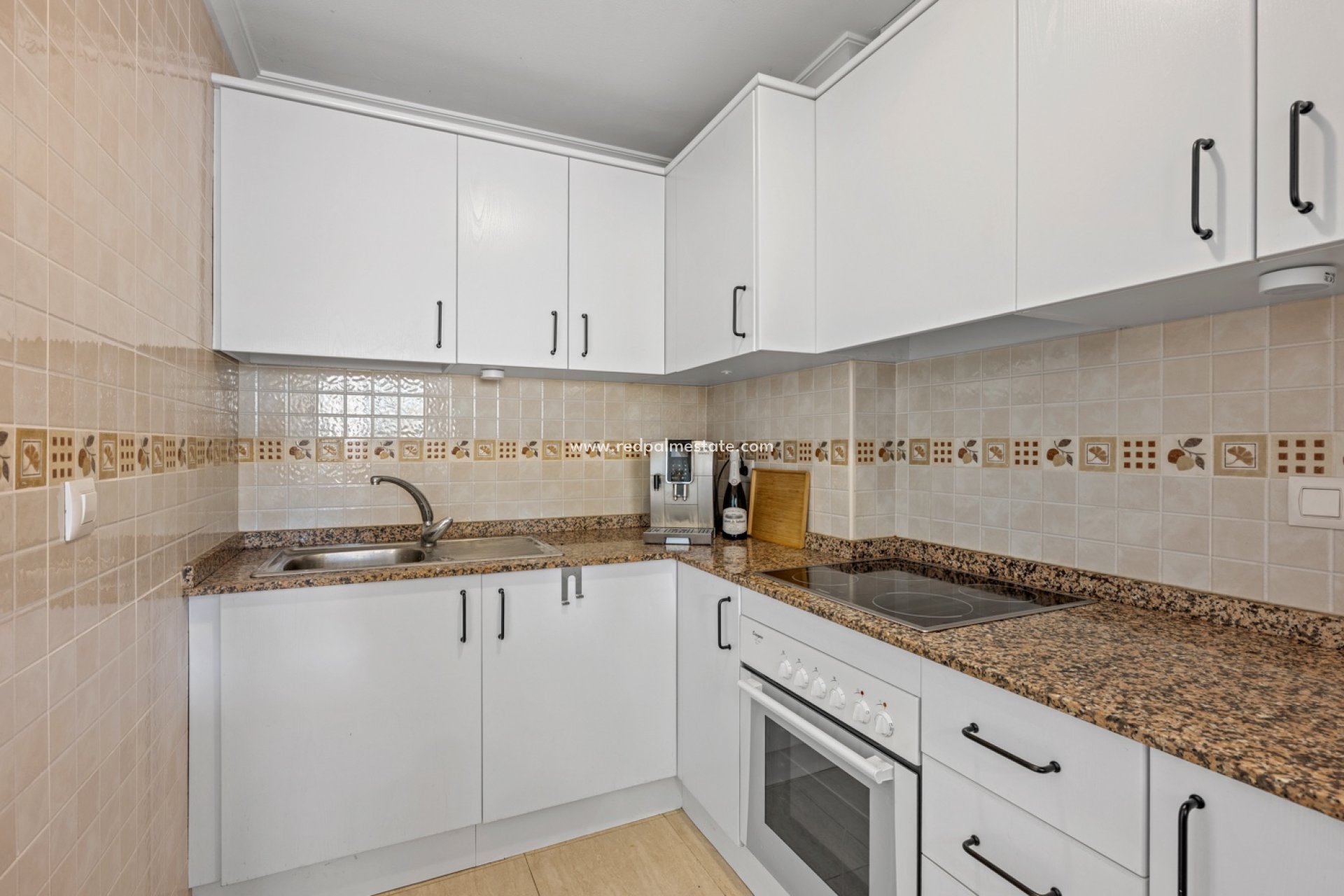 Reventa - Apartmentos -
Daya Nueva - Costa Blanca