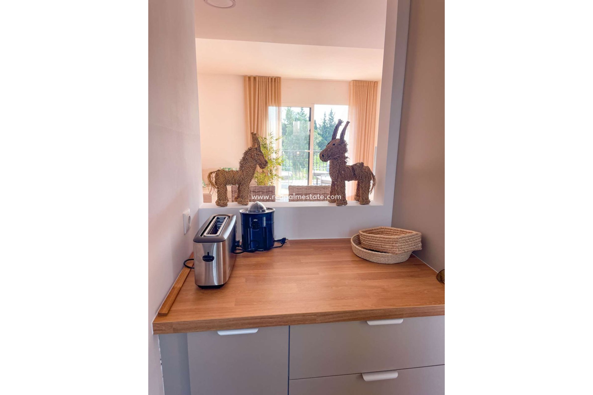 Reventa - Apartmentos -
Denia