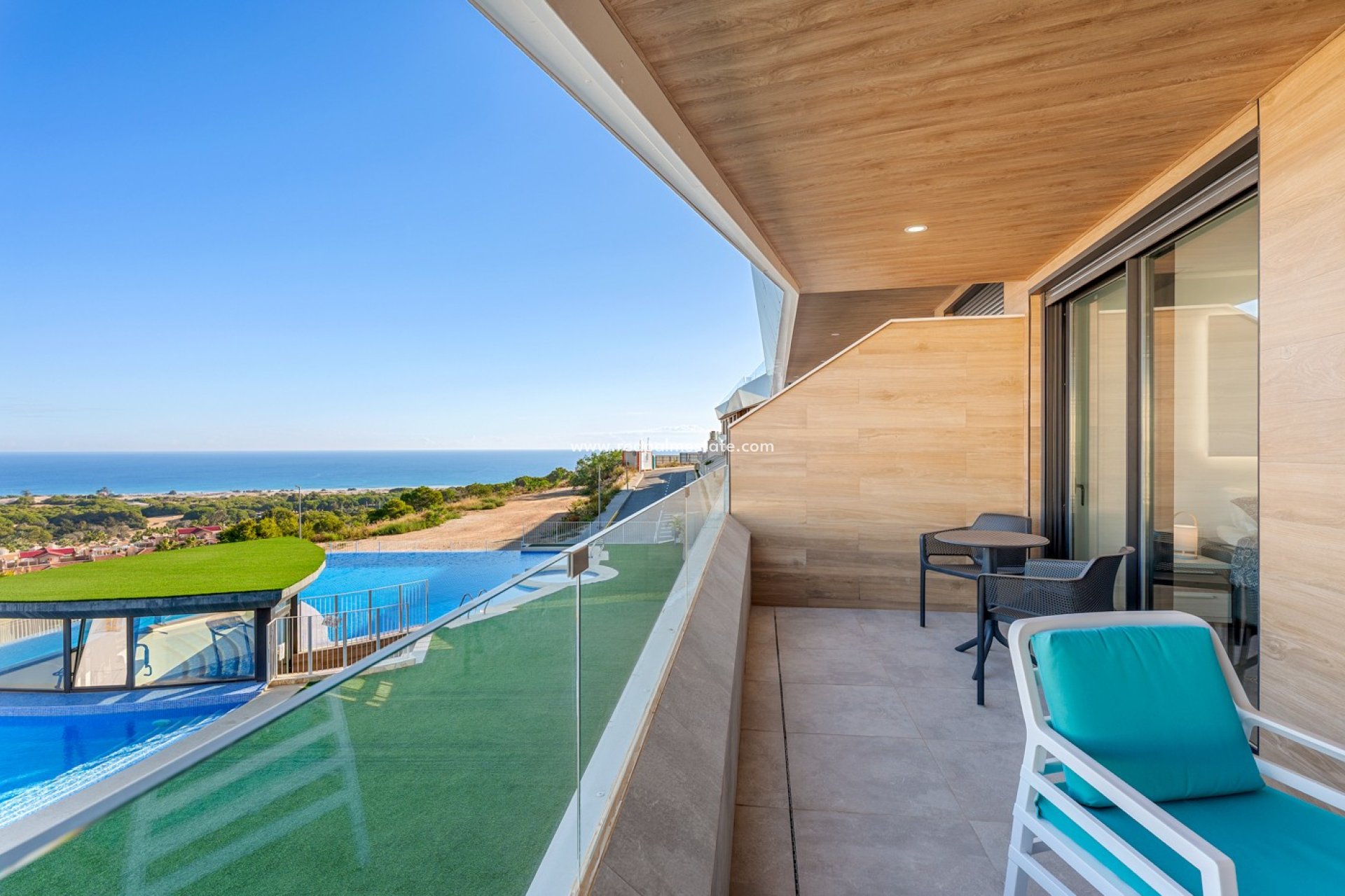 Reventa - Apartmentos -
Gran Alacant - Costa Blanca