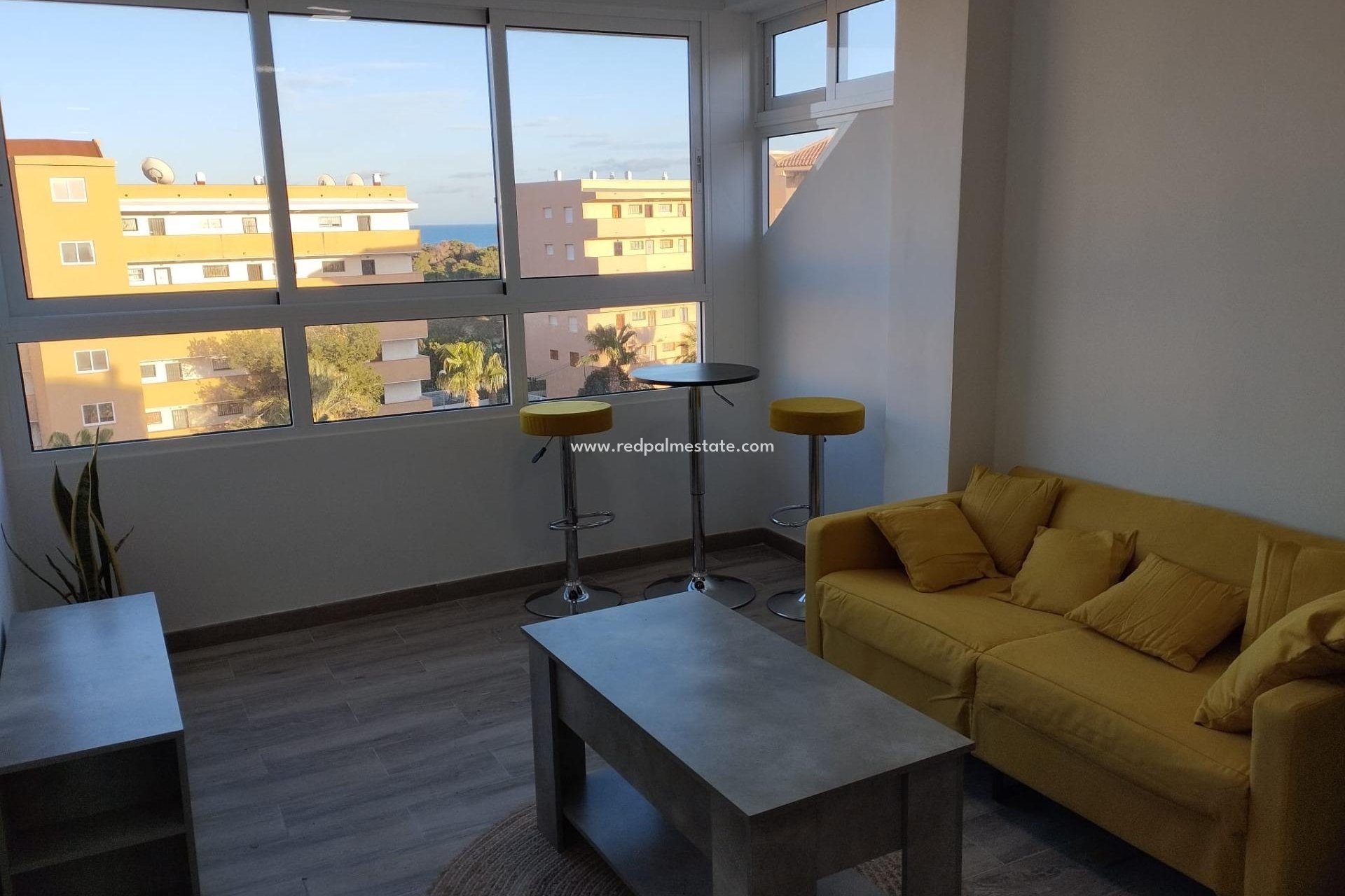 Reventa - Apartmentos -
Guardamar del Segura - Pinomar