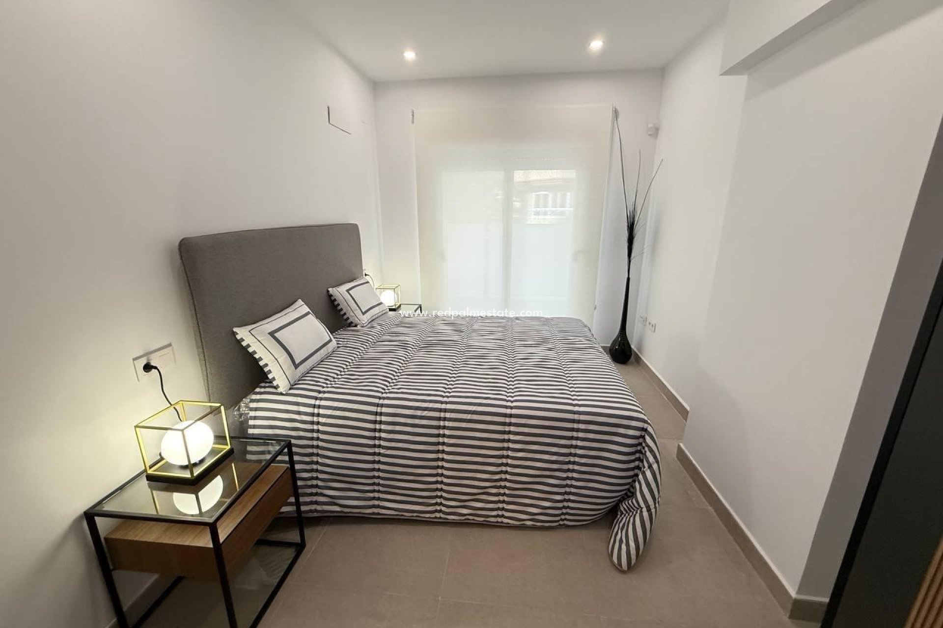 Reventa - Apartmentos -
Guardamar del Segura - Pueblo