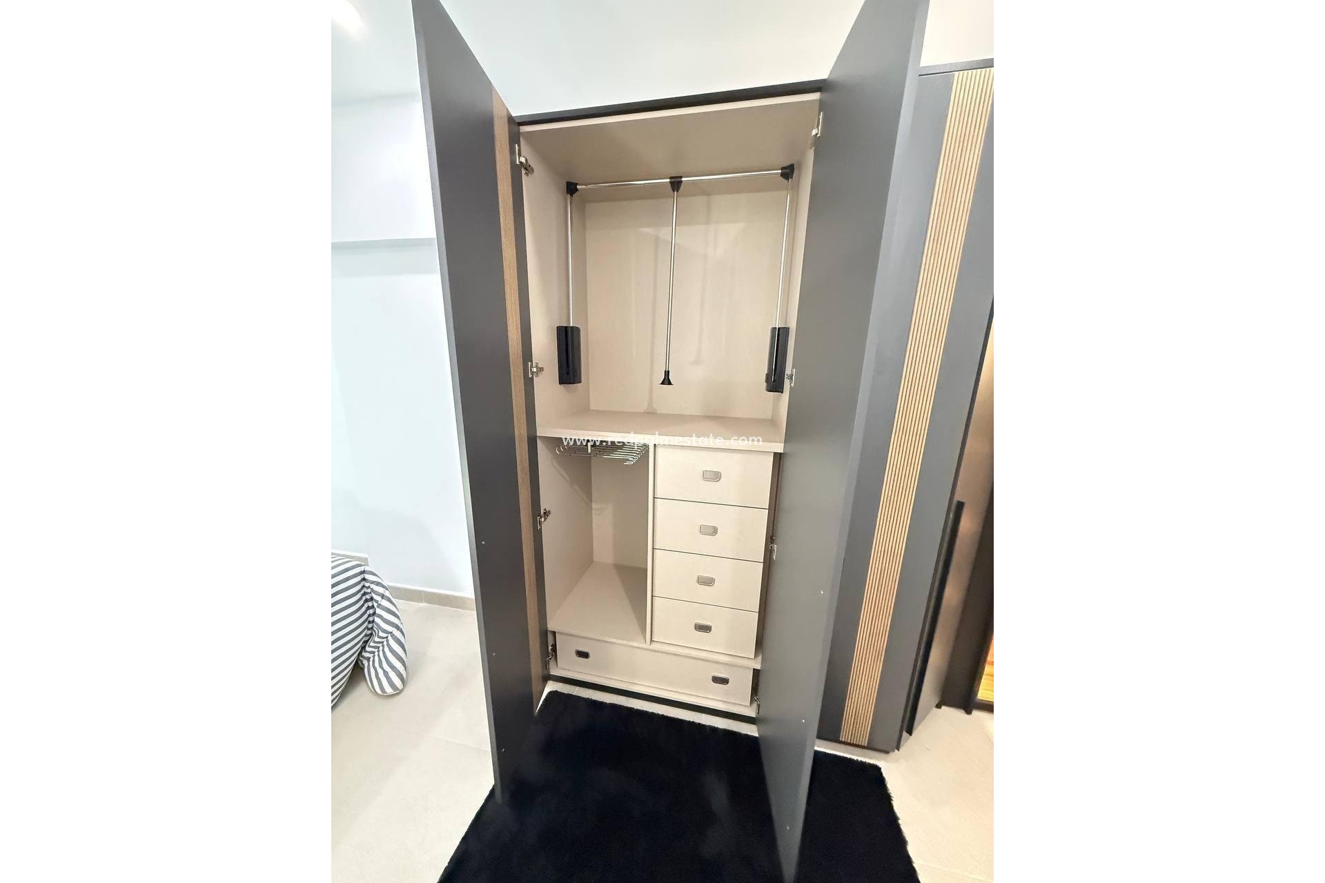 Reventa - Apartmentos -
Guardamar del Segura - Pueblo