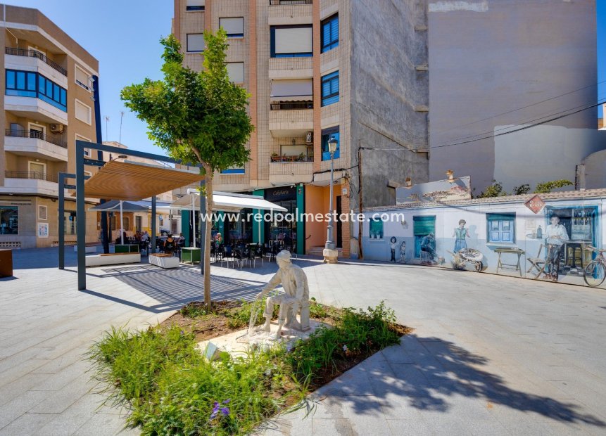 Reventa - Apartmentos -
Guardamar del Segura - Pueblo