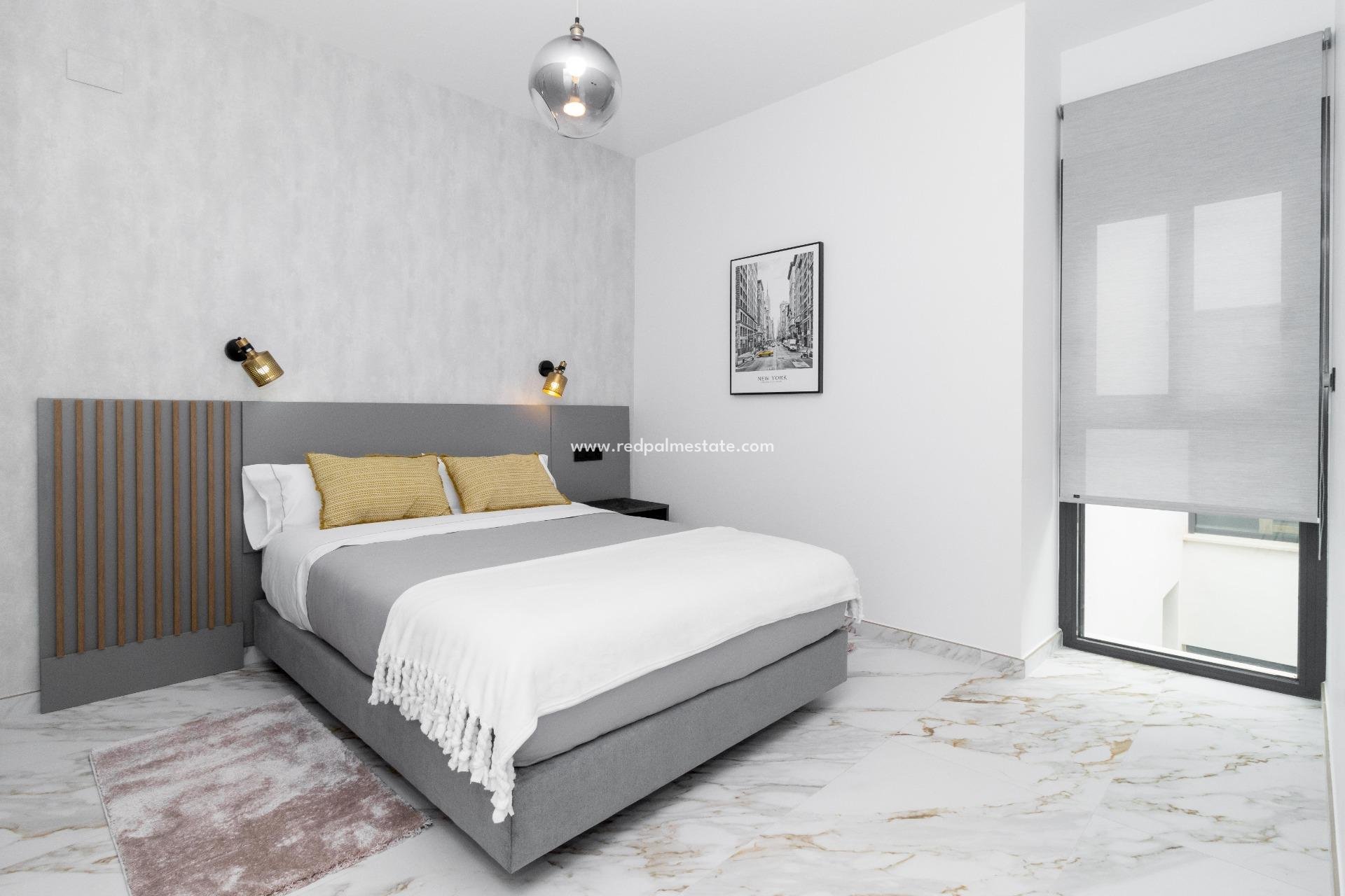 Reventa - Apartmentos -
Guardamar del Segura - Pueblo