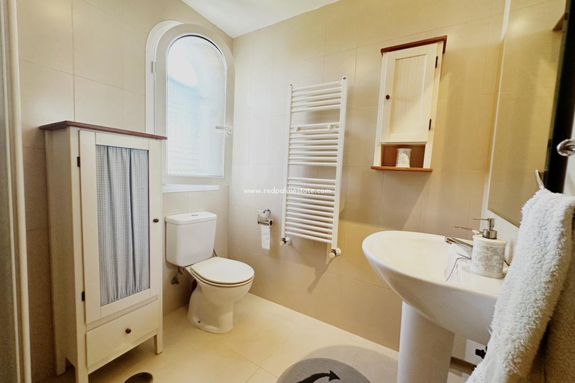 Reventa - Apartmentos -
Hacienda Riquelme Golf Resort - Inland