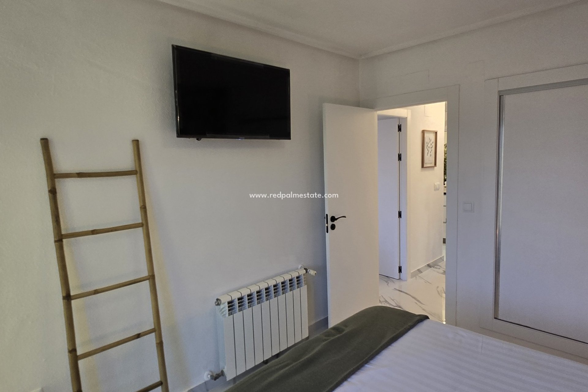 Reventa - Apartmentos -
Hacienda Riquelme Golf Resort - Inland