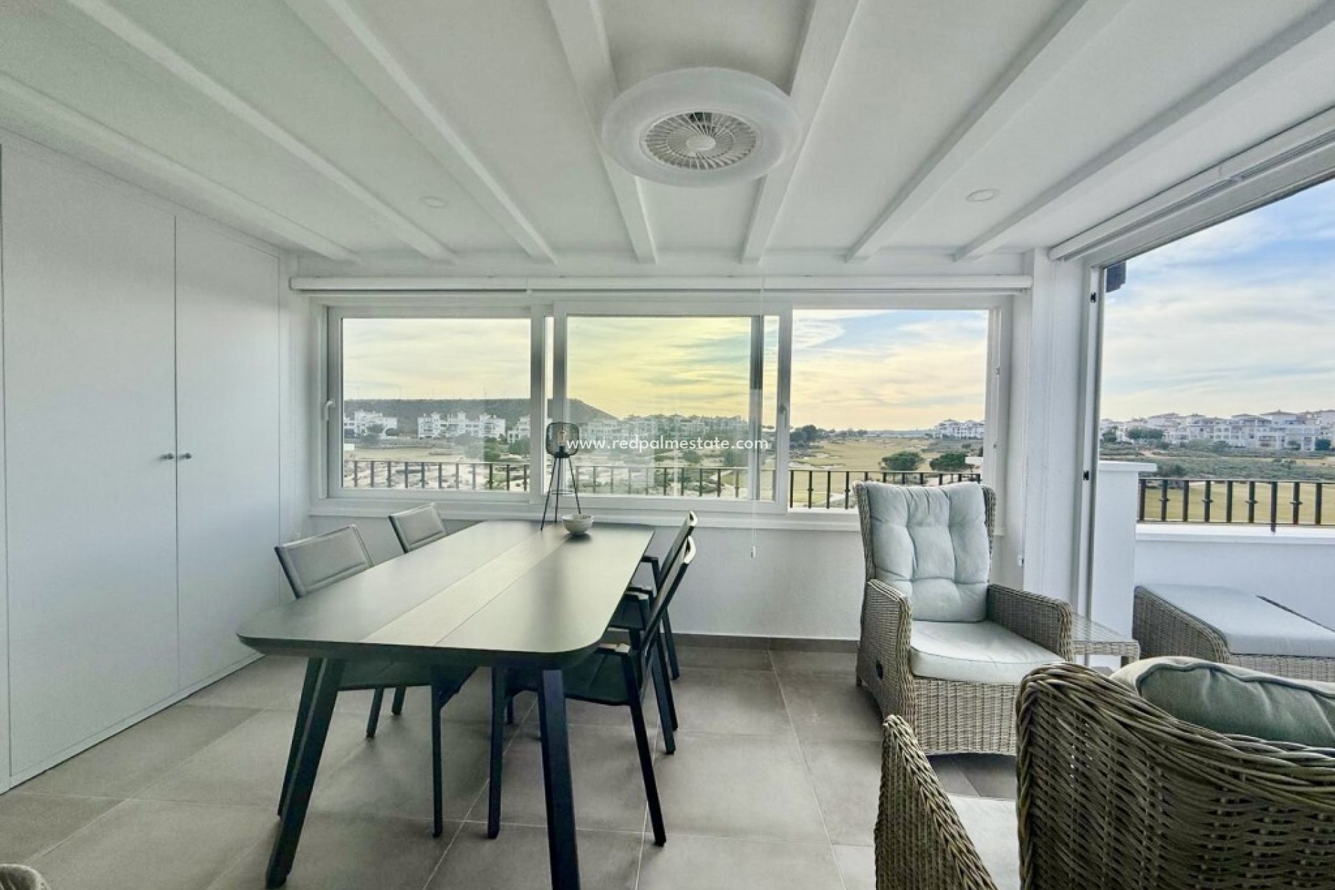 Reventa - Apartmentos -
Hacienda Riquelme Golf Resort - Inland