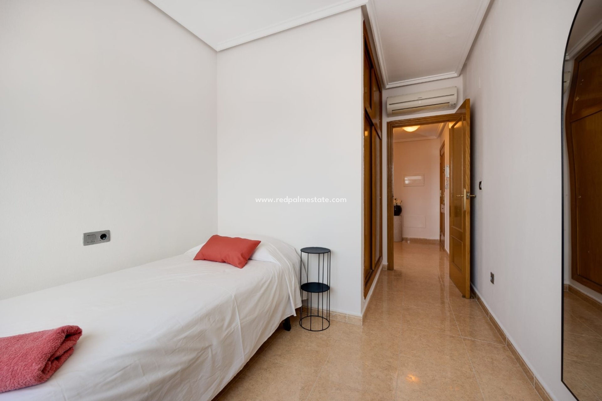 Reventa - Apartmentos -
Jacarilla - Inland