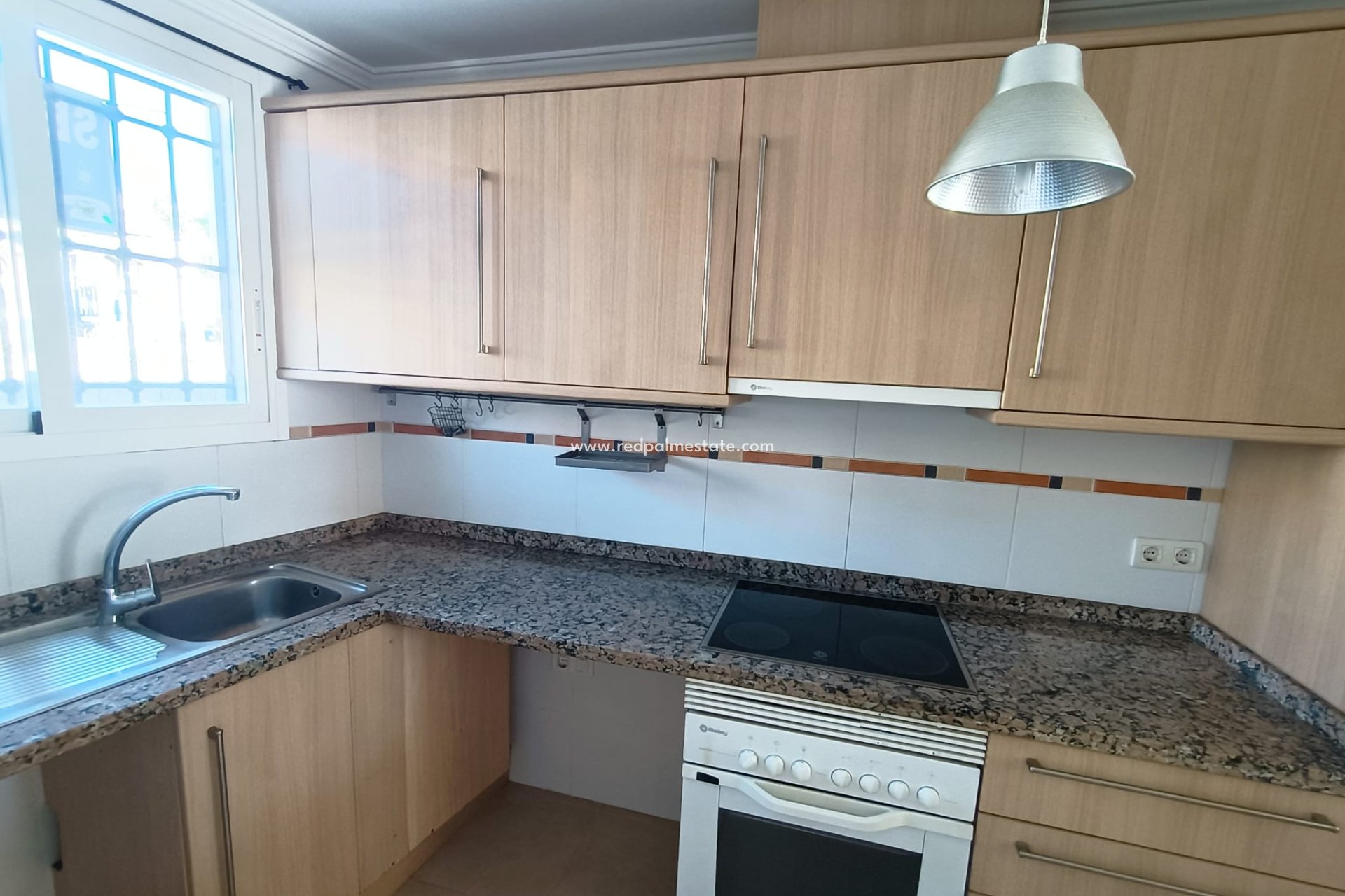 Reventa - Apartmentos -
Jesus Pobre - Inland