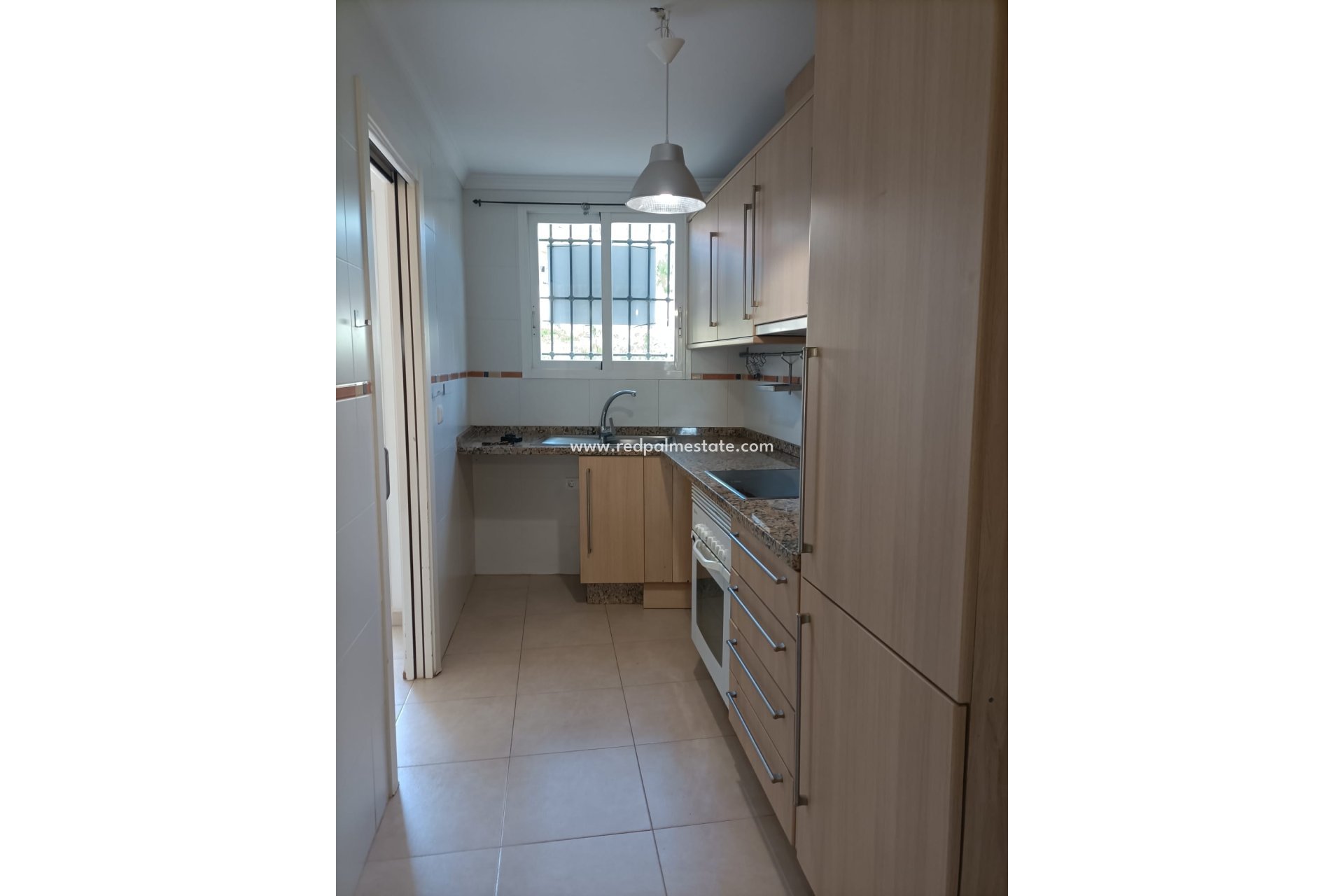 Reventa - Apartmentos -
Jesus Pobre - Inland