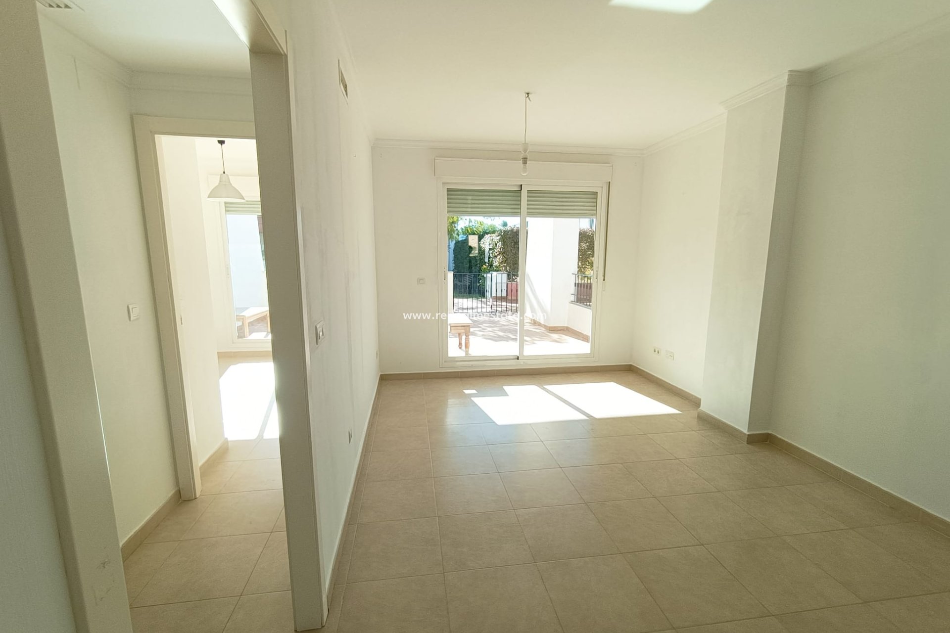 Reventa - Apartmentos -
Jesus Pobre - Inland