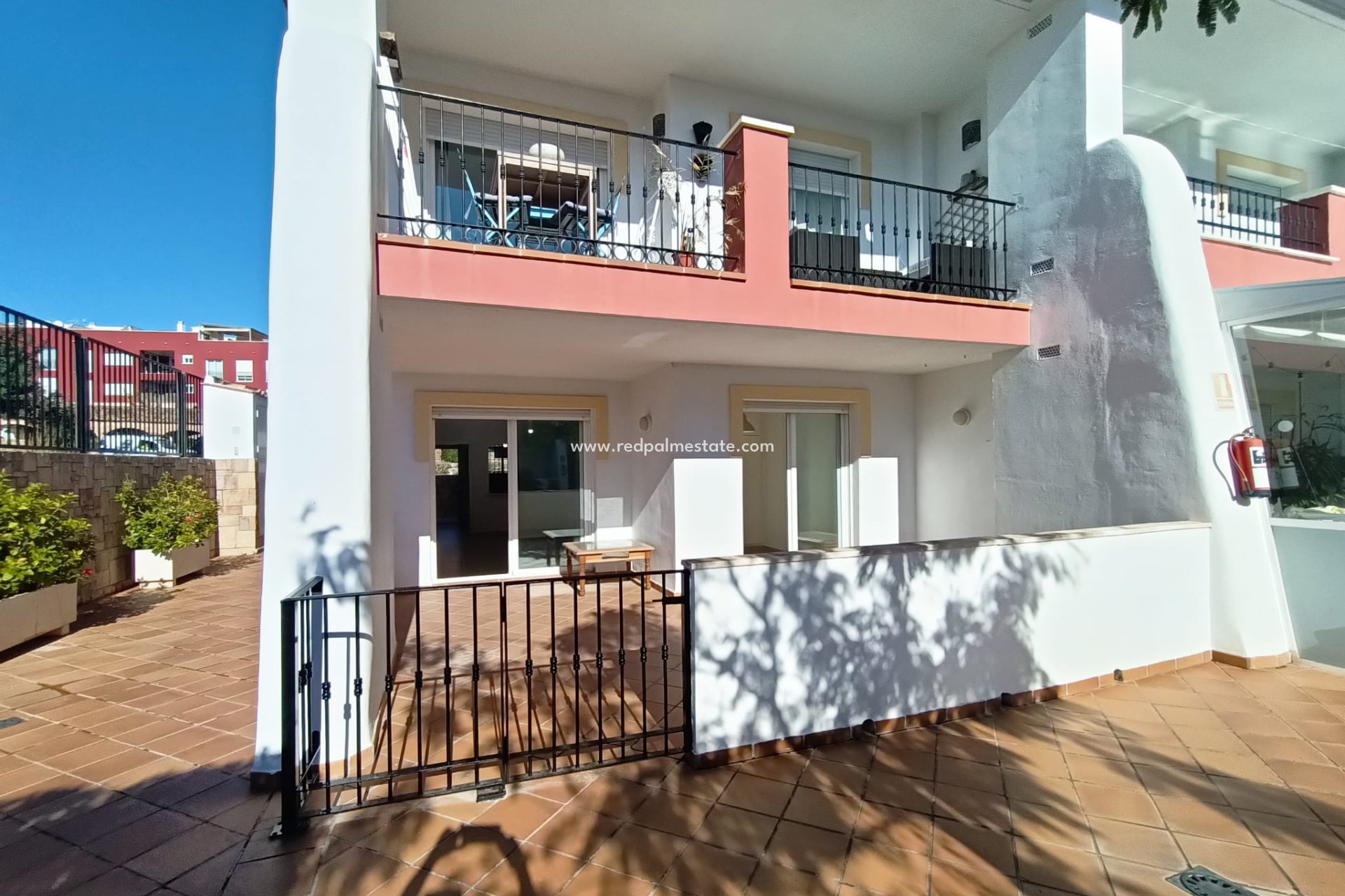 Reventa - Apartmentos -
Jesus Pobre - Inland