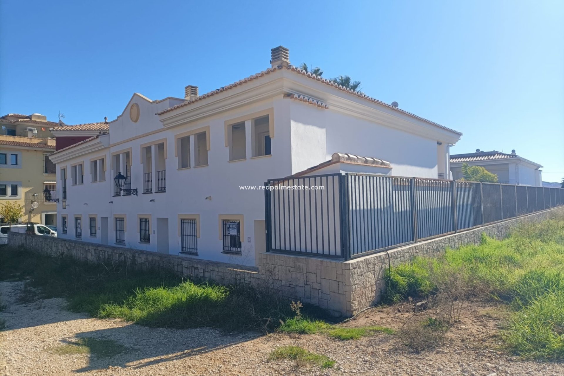 Reventa - Apartmentos -
Jesus Pobre - Inland