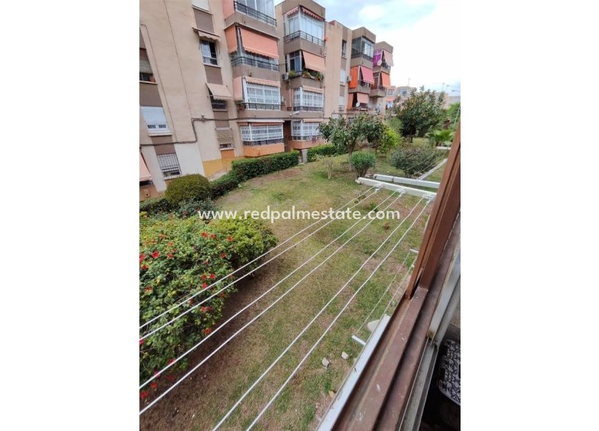 Reventa - Apartmentos -
La Romana - Inland