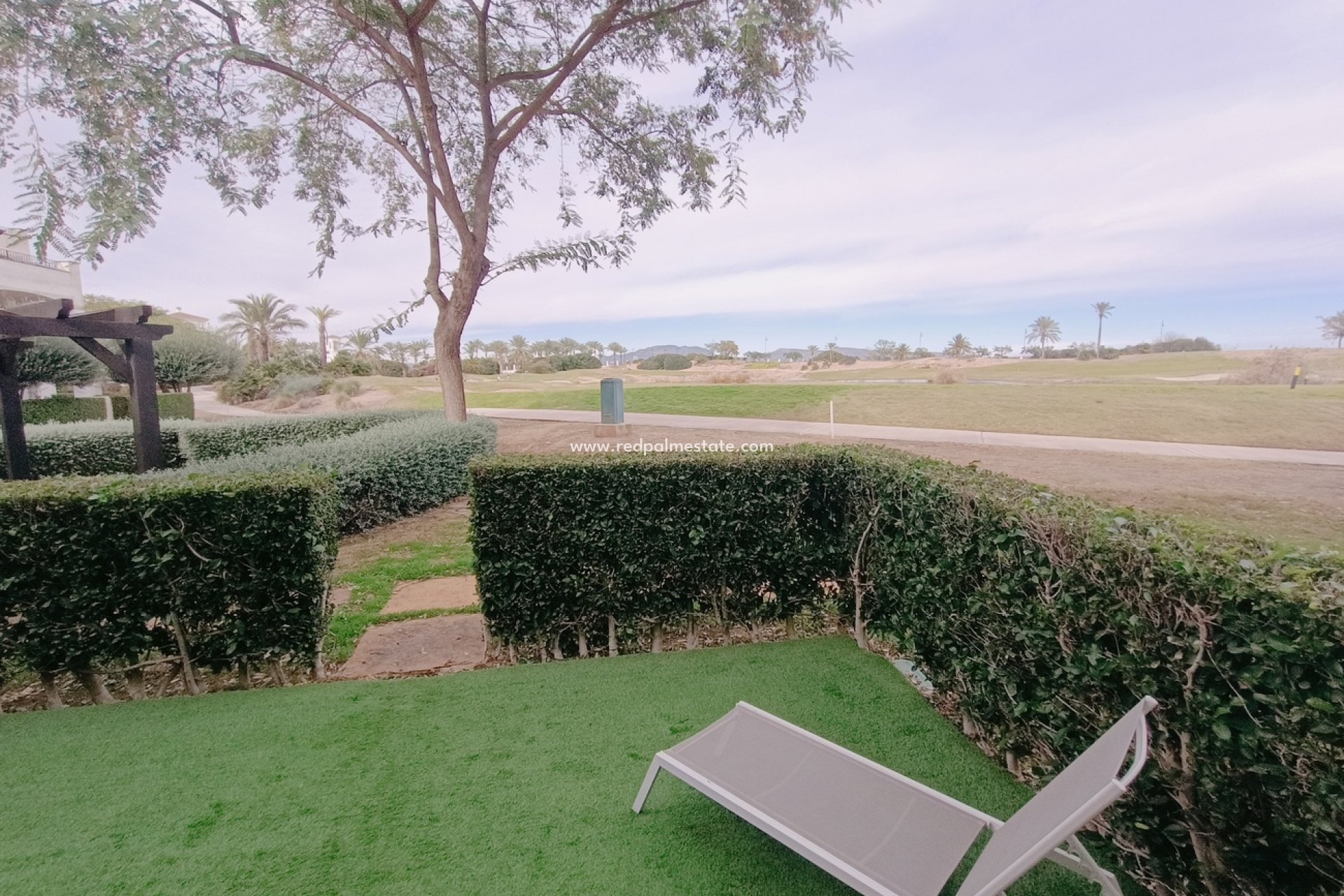 Reventa - Apartmentos -
La Torre Golf Resort - Inland