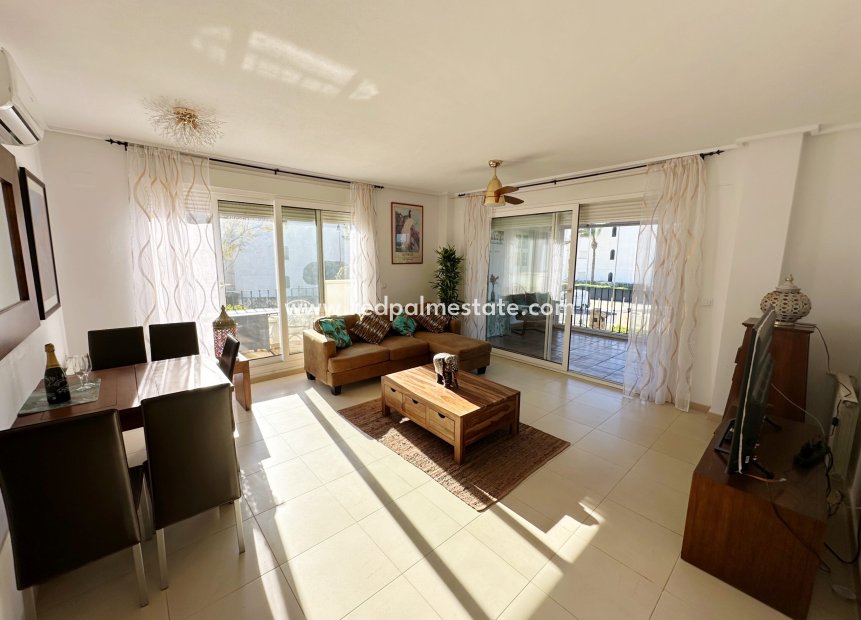 Reventa - Apartmentos -
La Torre Golf Resort - Inland