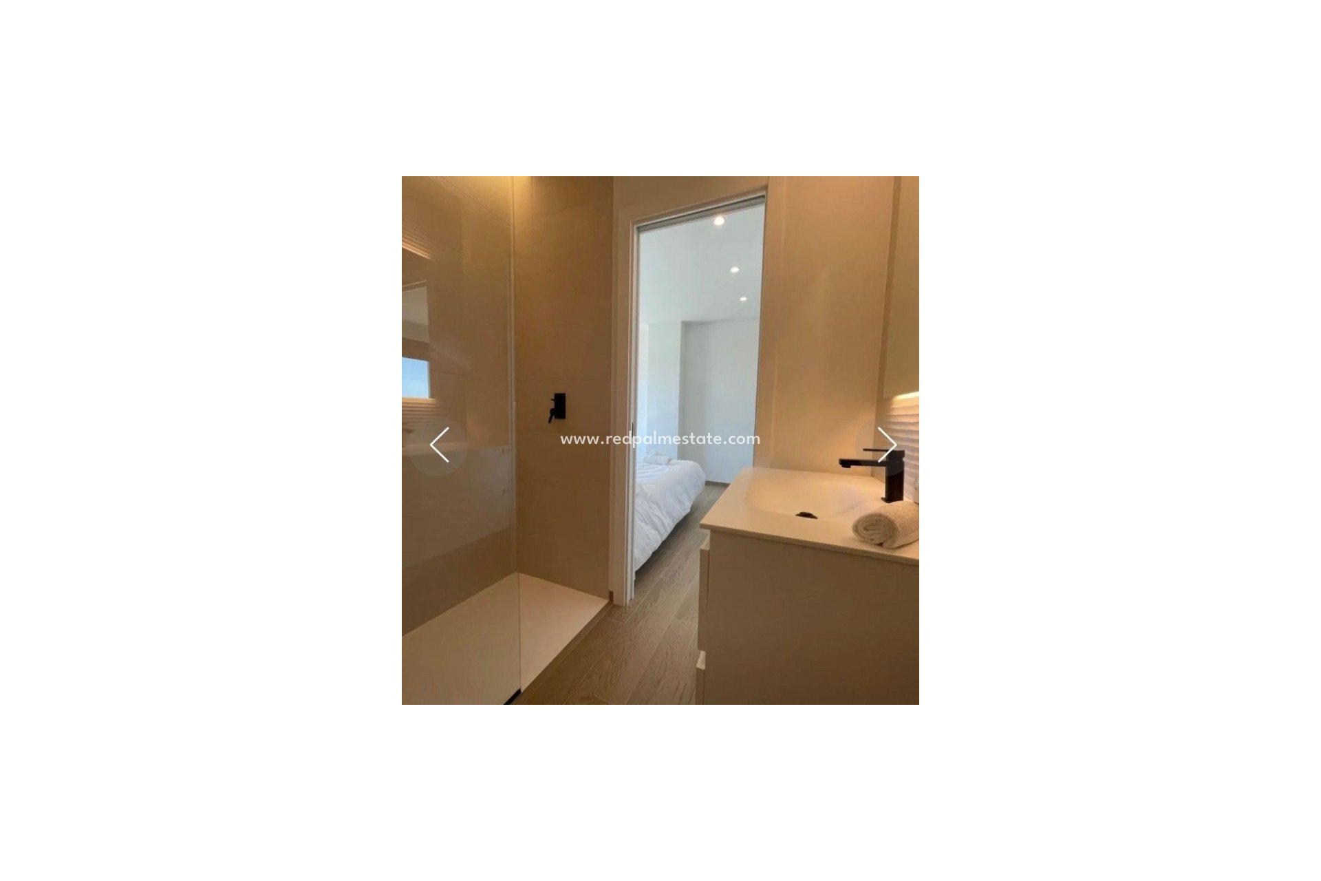 Reventa - Apartmentos -
Las Colinas Golf