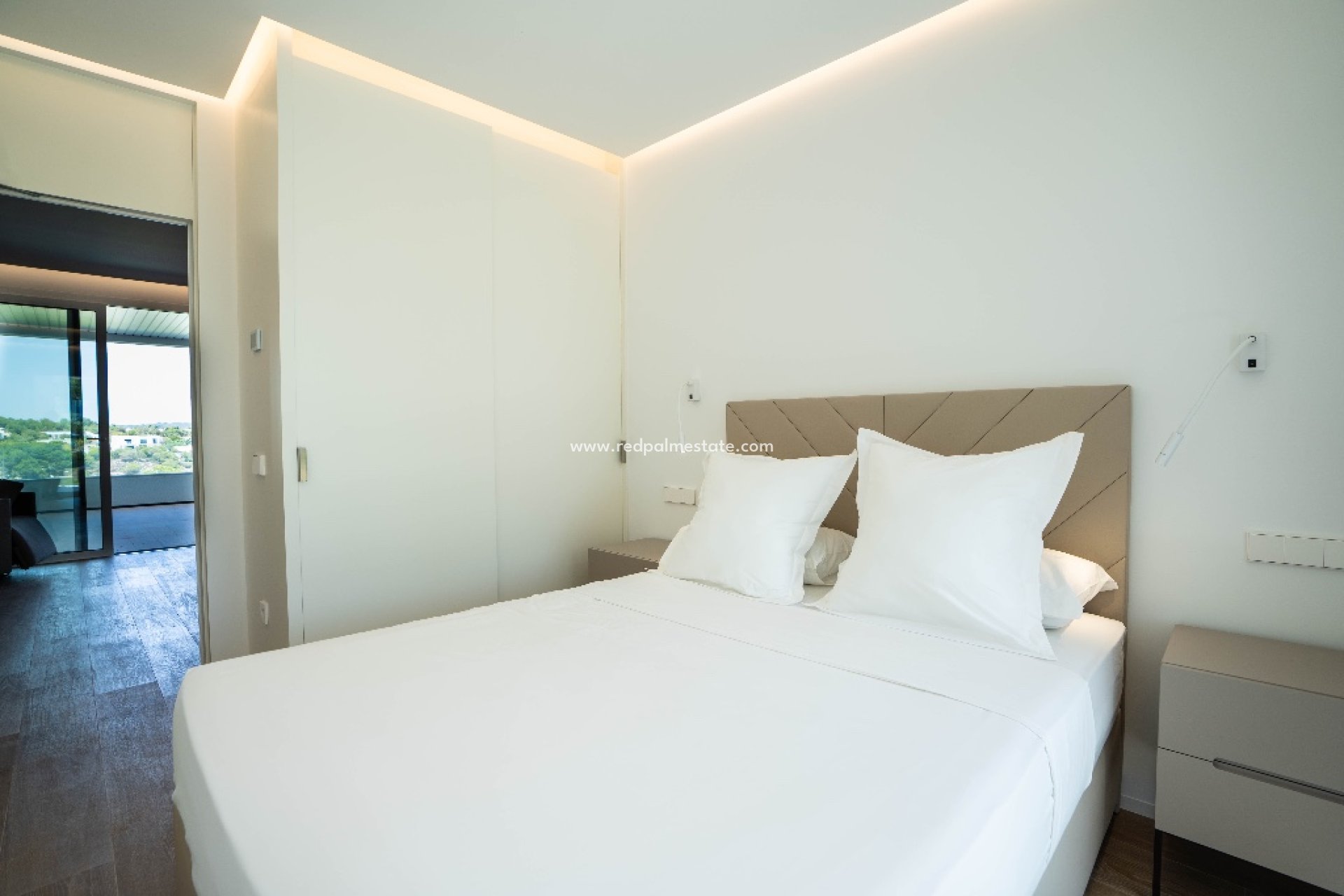 Reventa - Apartmentos -
Las Colinas - Las Colinas Golf