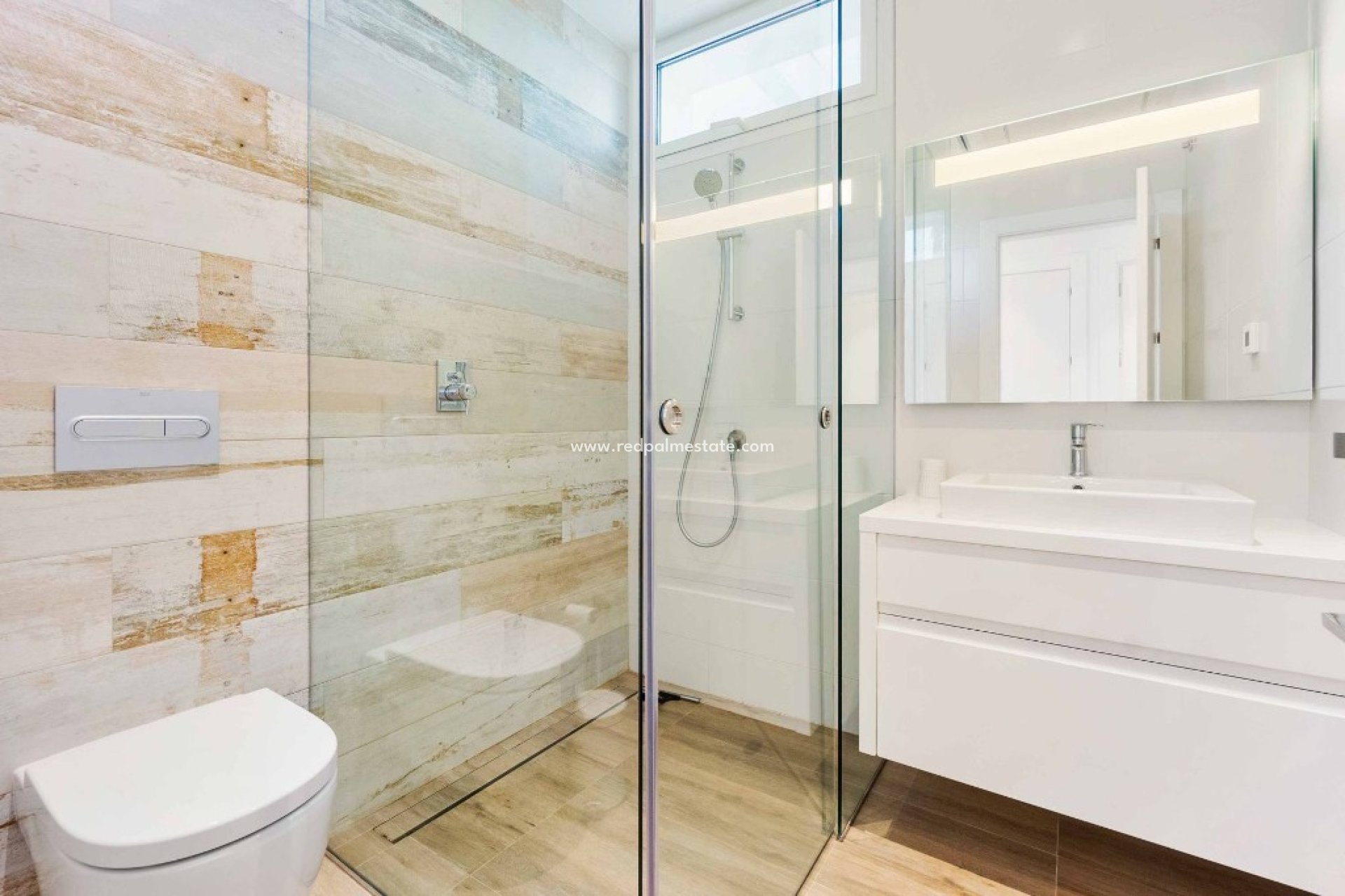 Reventa - Apartmentos -
Las Colinas - Las Colinas Golf