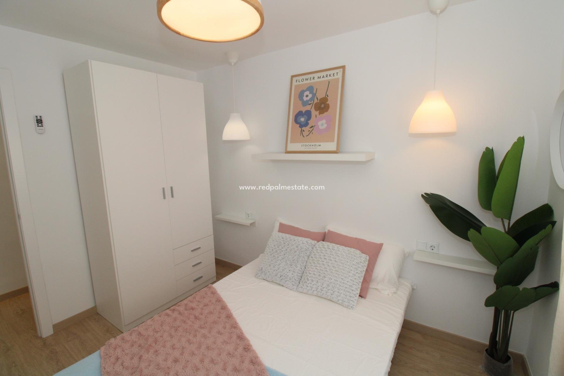 Reventa - Apartmentos -
Lo Pagan - LA PUNTICA