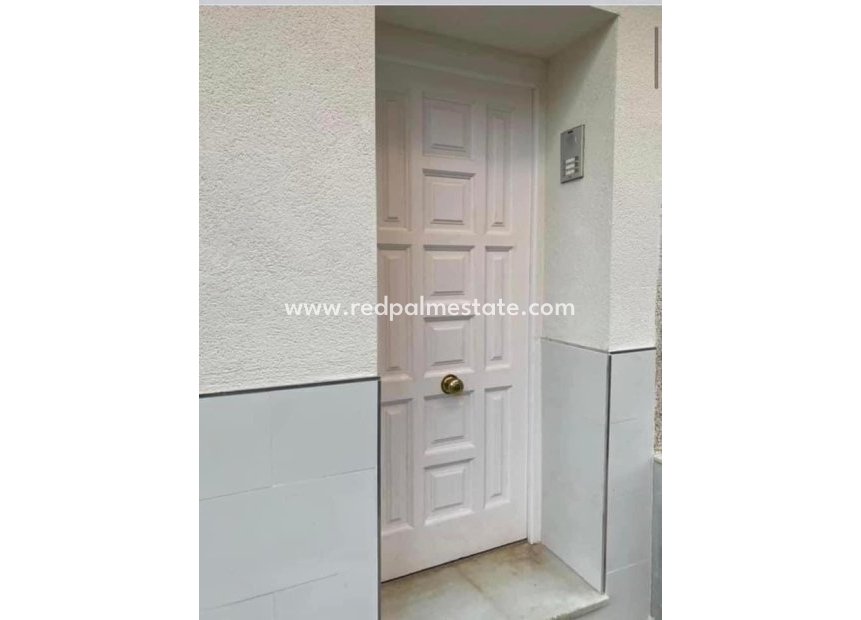 Reventa - Apartmentos -
Lo Pagan - Lo pagan