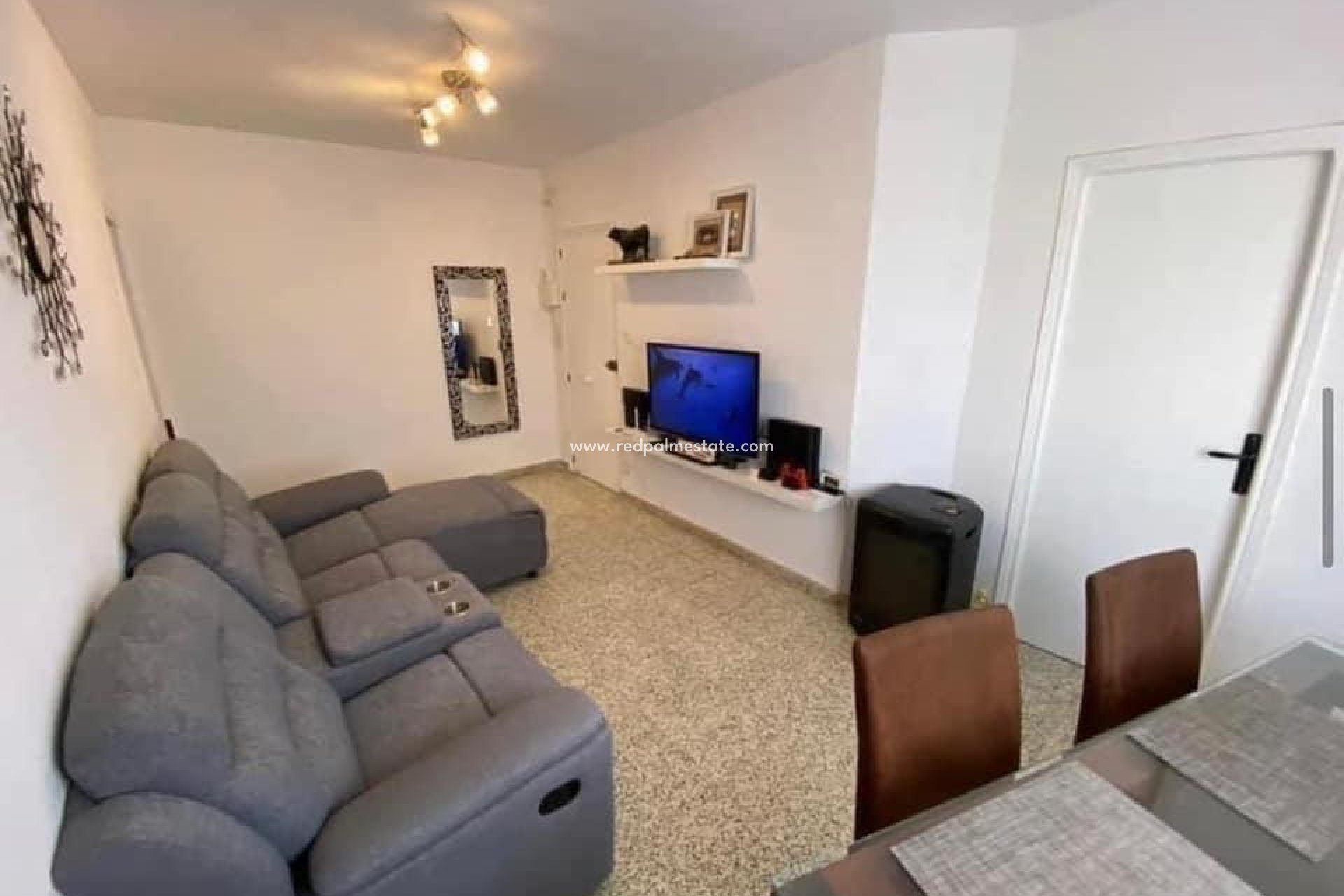 Reventa - Apartmentos -
Lo Pagan - Lo pagan