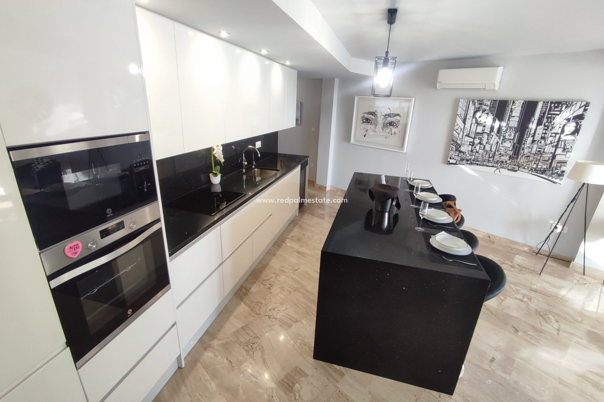 Reventa - Apartmentos -
Lo Pagan - Lo pagan