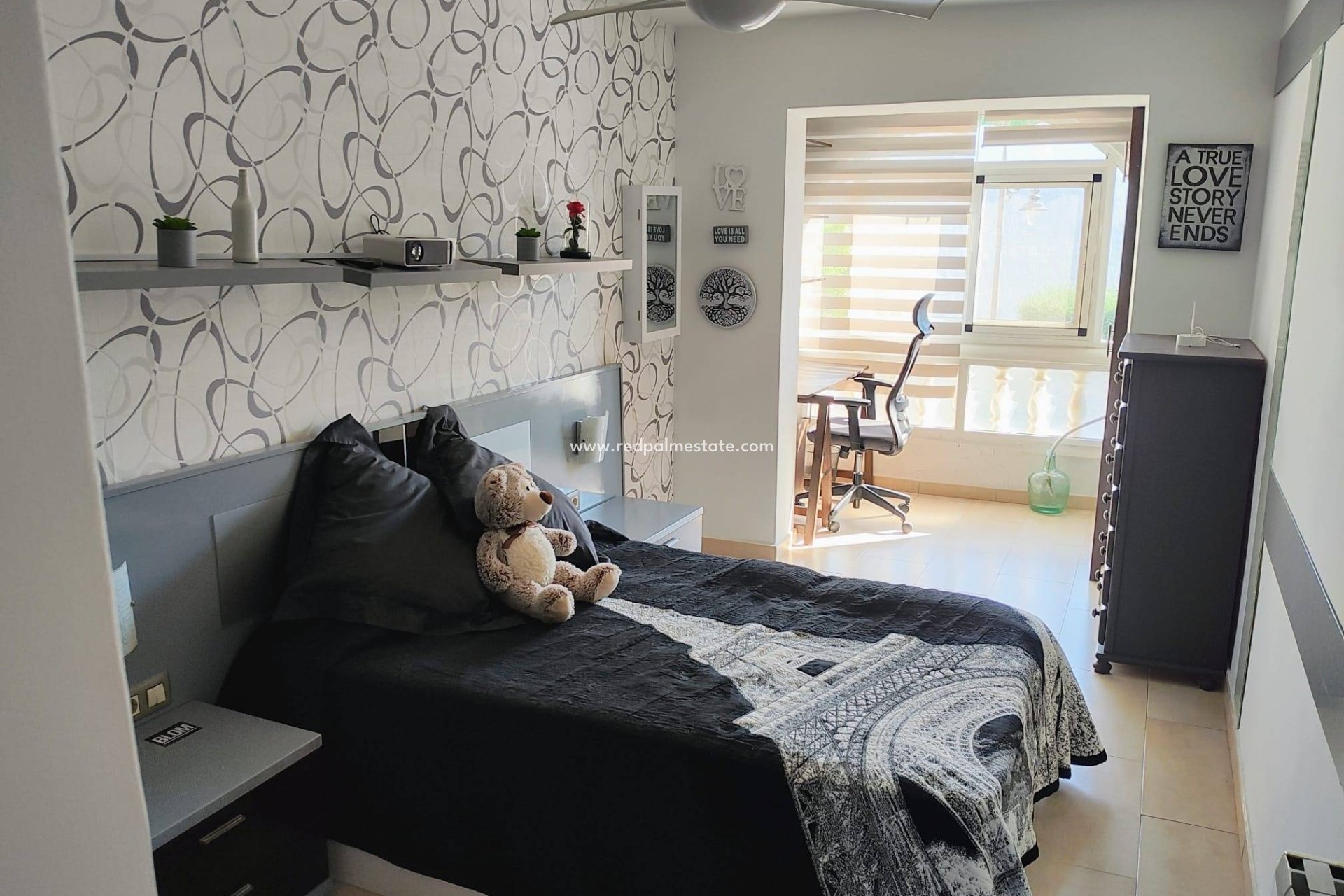 Reventa - Apartmentos -
Lo Pagan - Villananitos